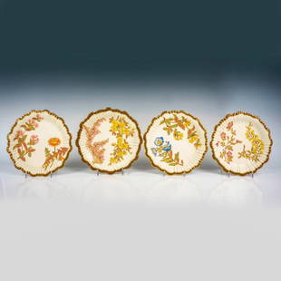 4pc Royal Worcester Porcelain Decorative Floral Plates: Beautiful set of 4 gilded scalloped trim cabinet plates, stunningly decorated with flowers in gild outlines. Royal Worcester backstamps. Issued: 1887 Dimensions: 8.75"W x 0.75"H Manufacturer: Royal