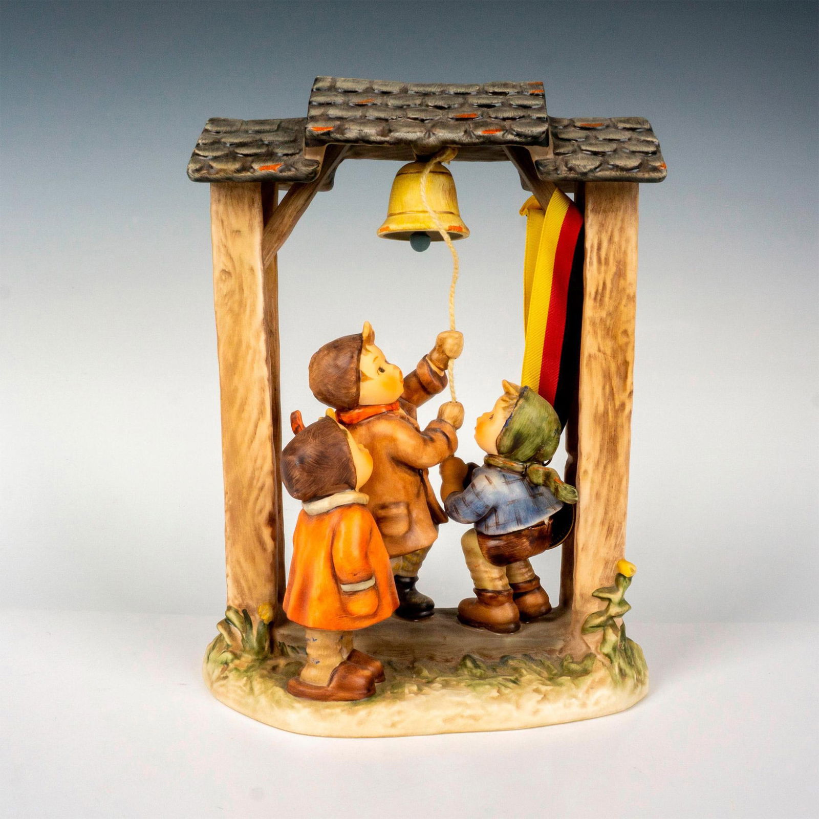 Goebel Hummel Figurine, Lets Tell The World (1 of 5)