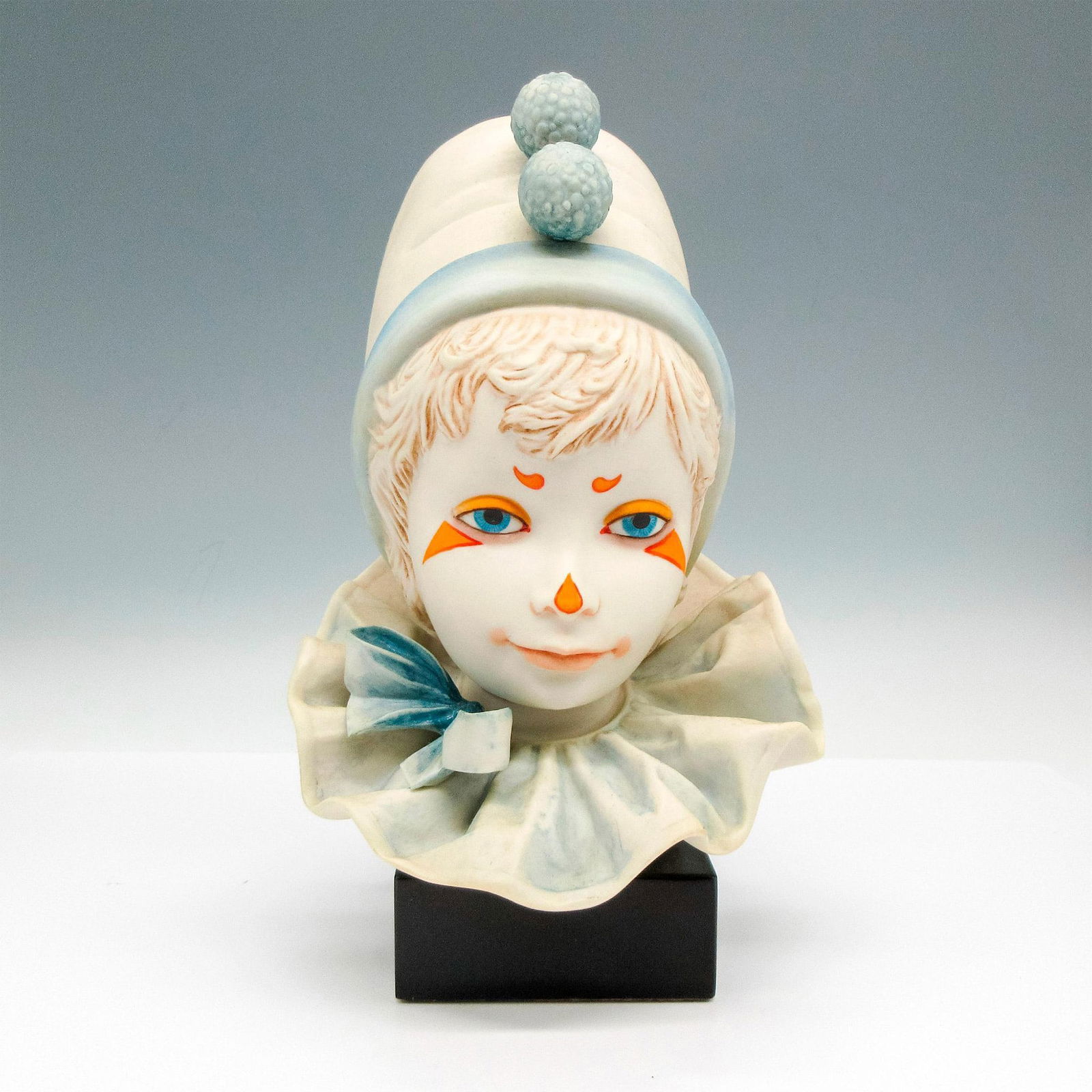 Cybis Porcelain Bust, Funny Face Boy (1 of 3)