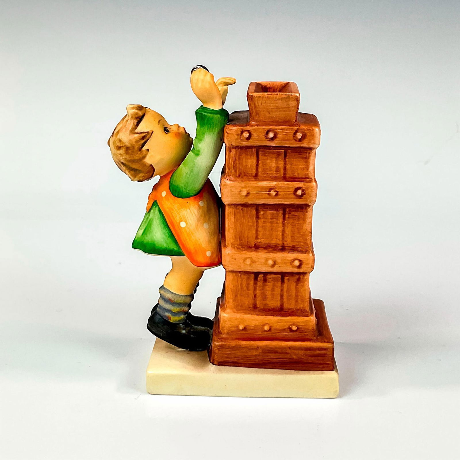 Goebel Hummel Figurine, Little Thrifty (1 of 3)