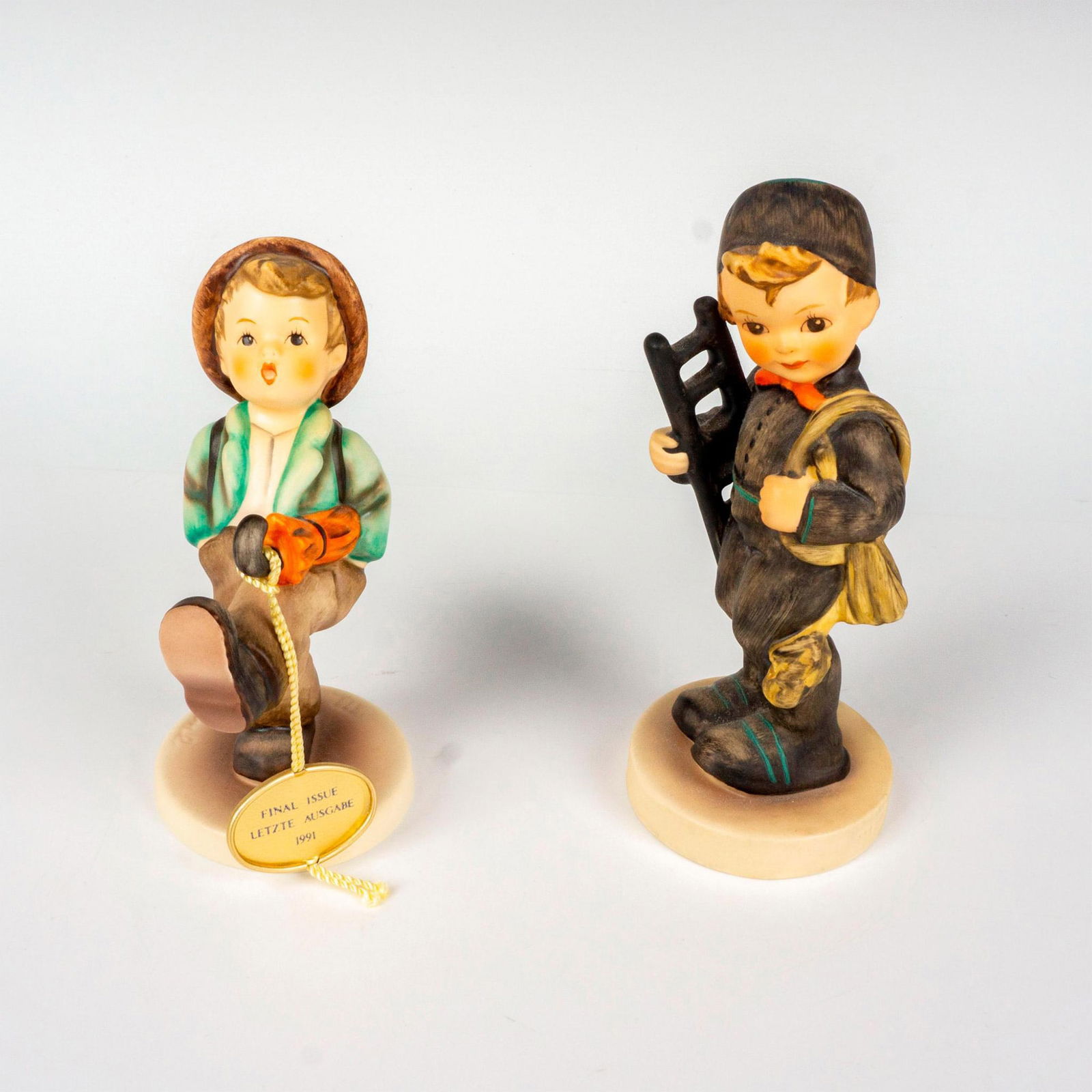 2pc Goebel Hummel Figurines, Globe Trotter + Chimney Sweep (1 of 3)