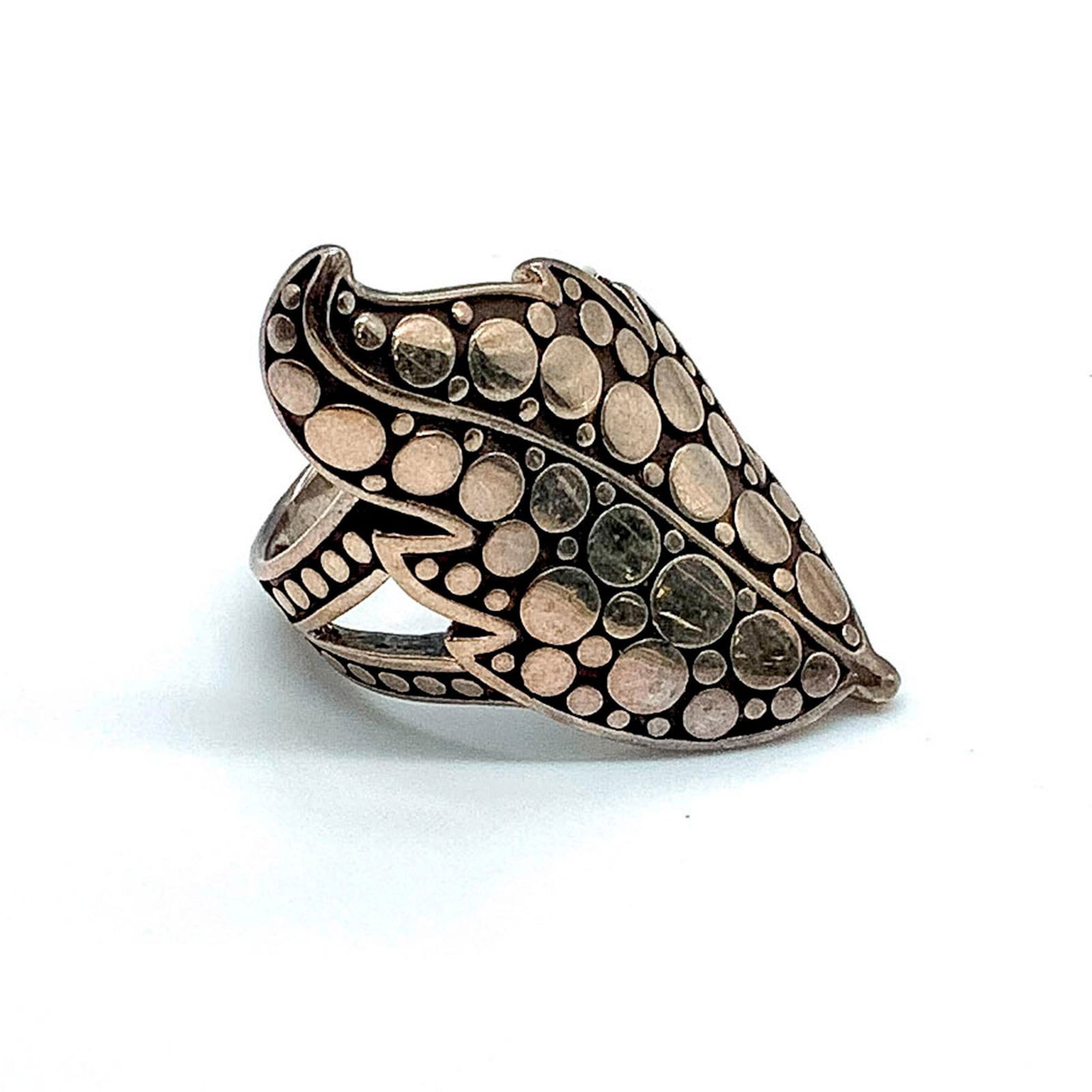 John Hardy Sterling Silver Dot Leaf Ring (1 of 3)