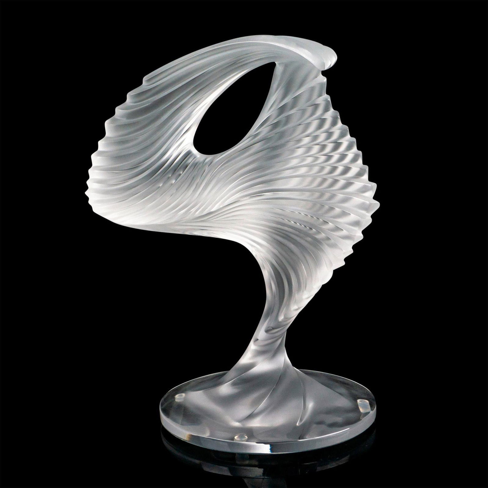 Lalique Crystal Sculpture, Trophee (1 of 3)