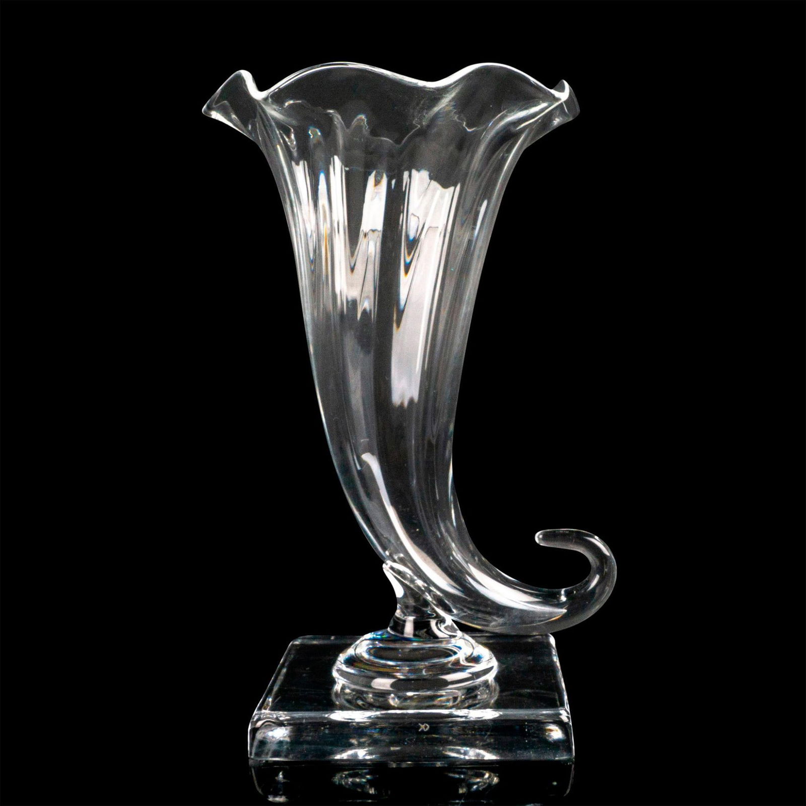Steuben Glass Cornucopia Vase (1 of 3)
