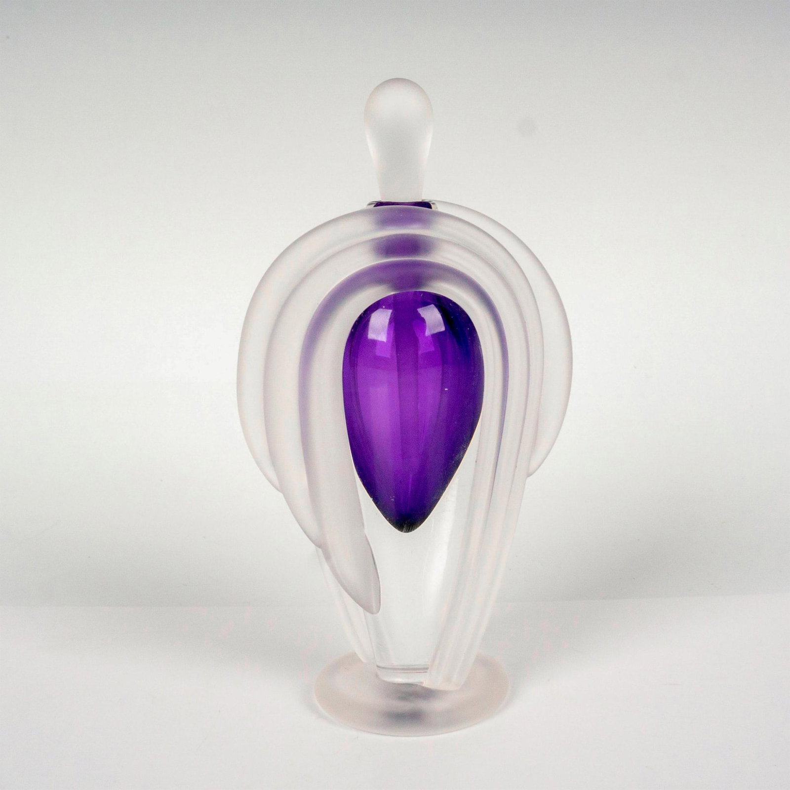 Thomas Buechner Signed Glass Perfume Bottle (1 of 3)