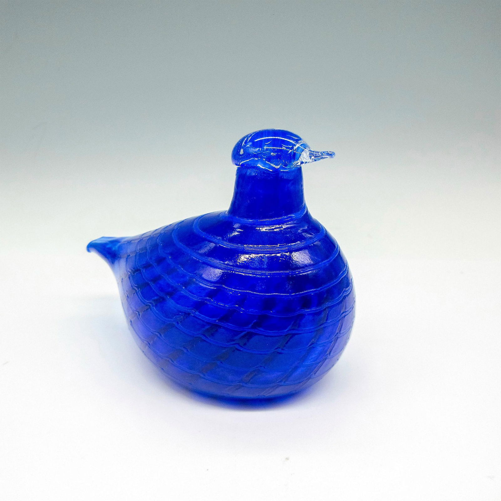 iittala Oiva Toikka Art Glass Figurine, Blue Bird (1 of 3)