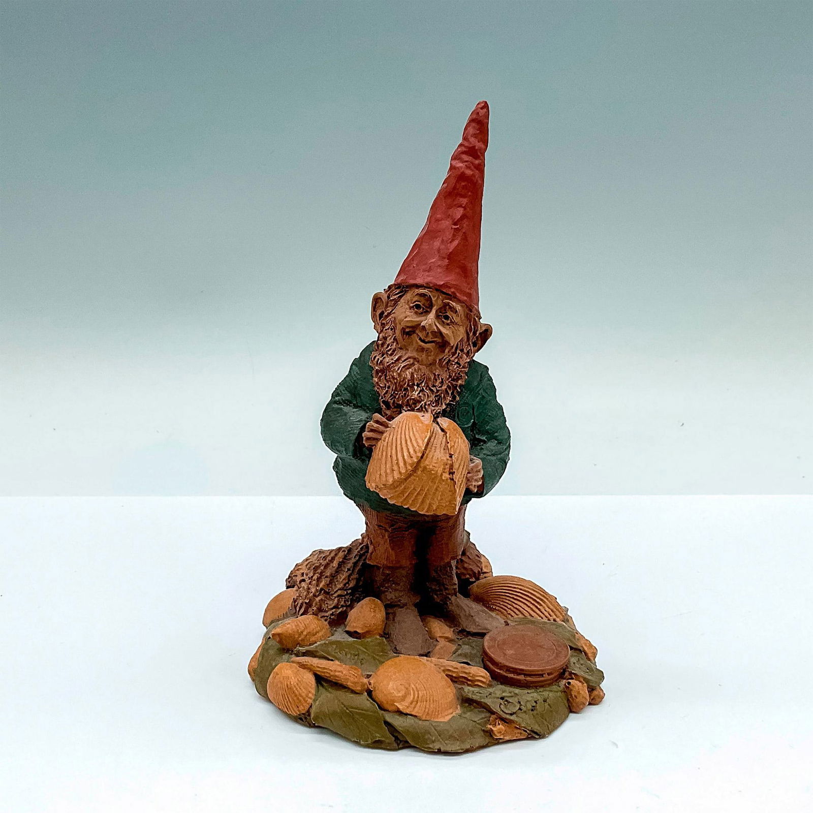 Thomas F. Clark Pecan Shell Resin Figurine, Giovanni (1 of 5)