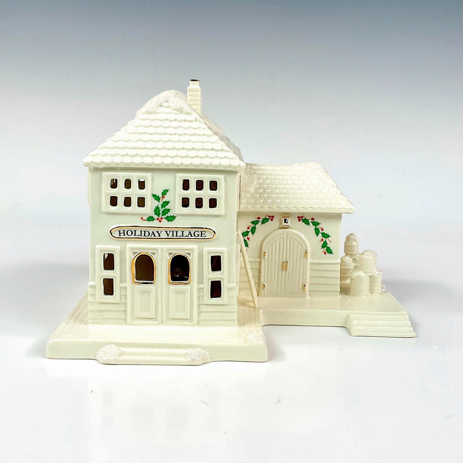 Lenox Porcelain Sculpture, Lighted Train Station (1 of 6)