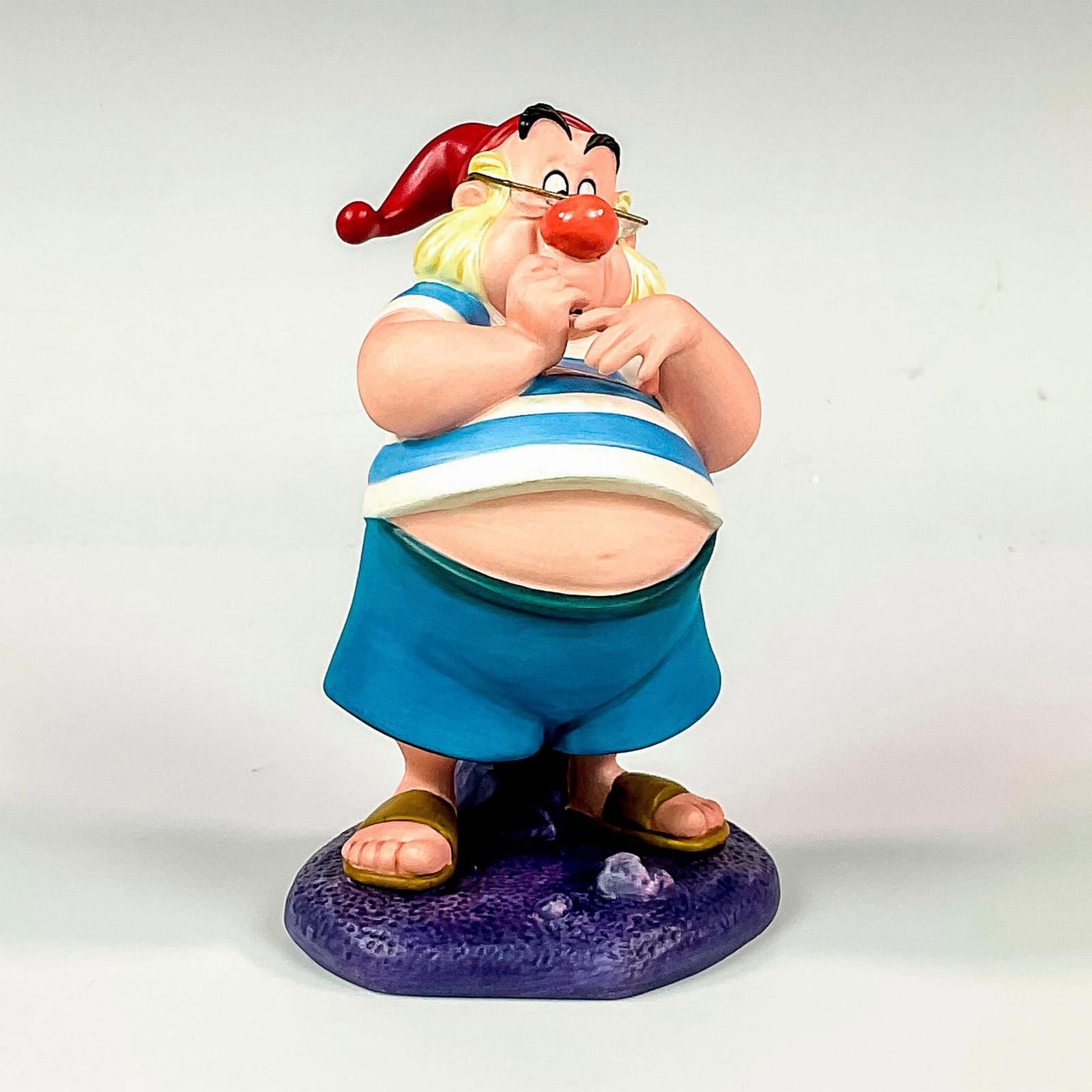 Walt Disney Classics Figurine, Oh Dear Dear Dear (1 of 6)