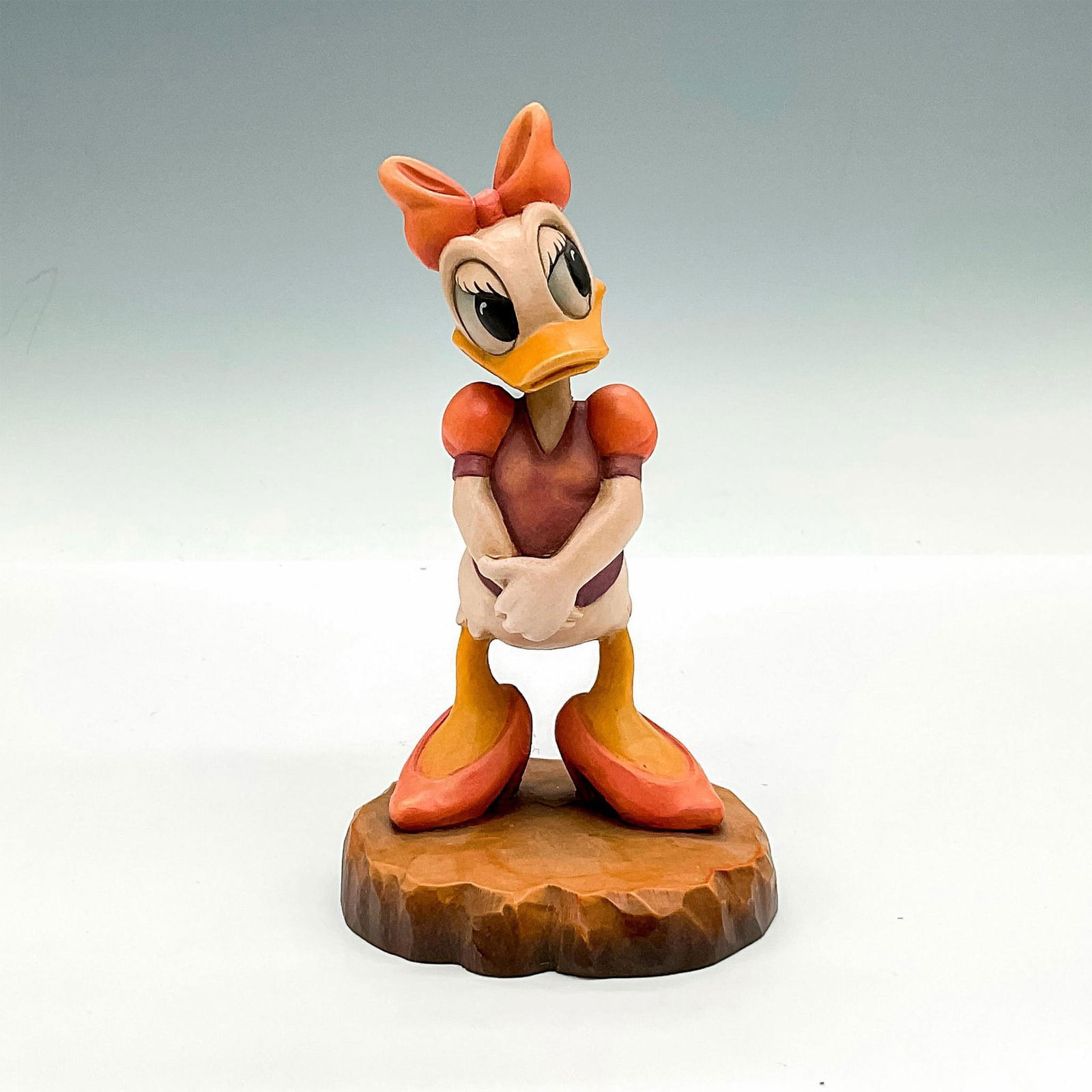 Anri Walt Disney Wooden Figurine, Daisy Duck (1 of 3)
