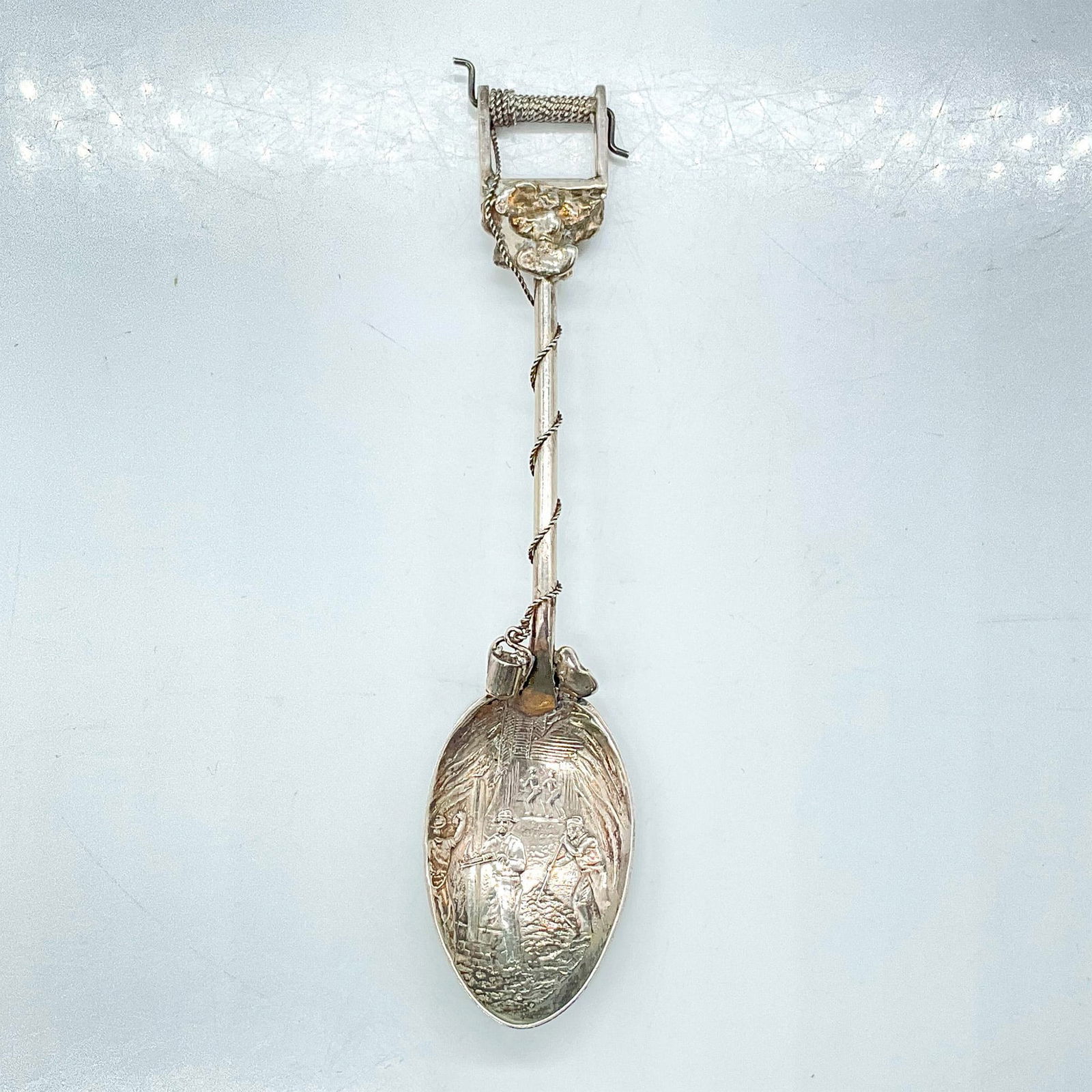 Silver Spoon, Windlass Mining Apparatus (1 of 2)