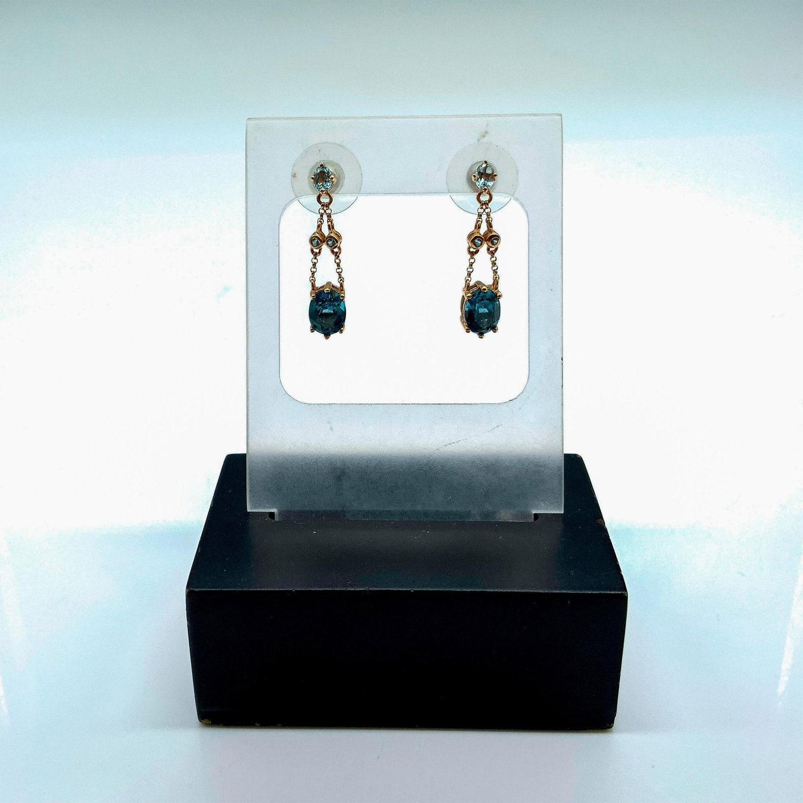 Meda 14K Gold Sapphire Drop Earrings (1 of 2)