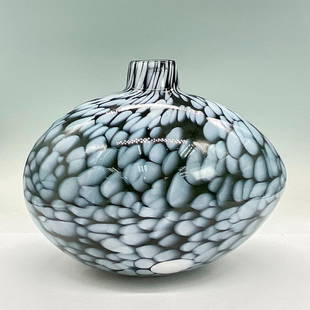 Kosta Boda Art Glass Nest Egg Vase by Ann Wahlstrom: Stunning modern egg-shaped smokey grey glass vase with white circular pattern design. Kosta Boda etched to bottom. Artist: Ann Wahlstrom Dimensions: 10L x 6.25"W x 8.5"H Manufacturer: Kosta Boda Count