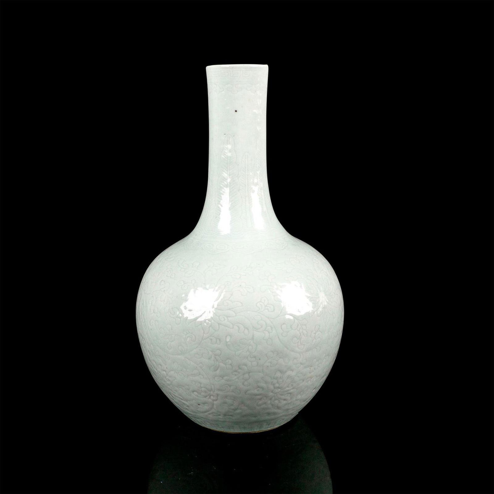 Antique Chiense Porcelain Blanc de Chine Vase (1 of 4)