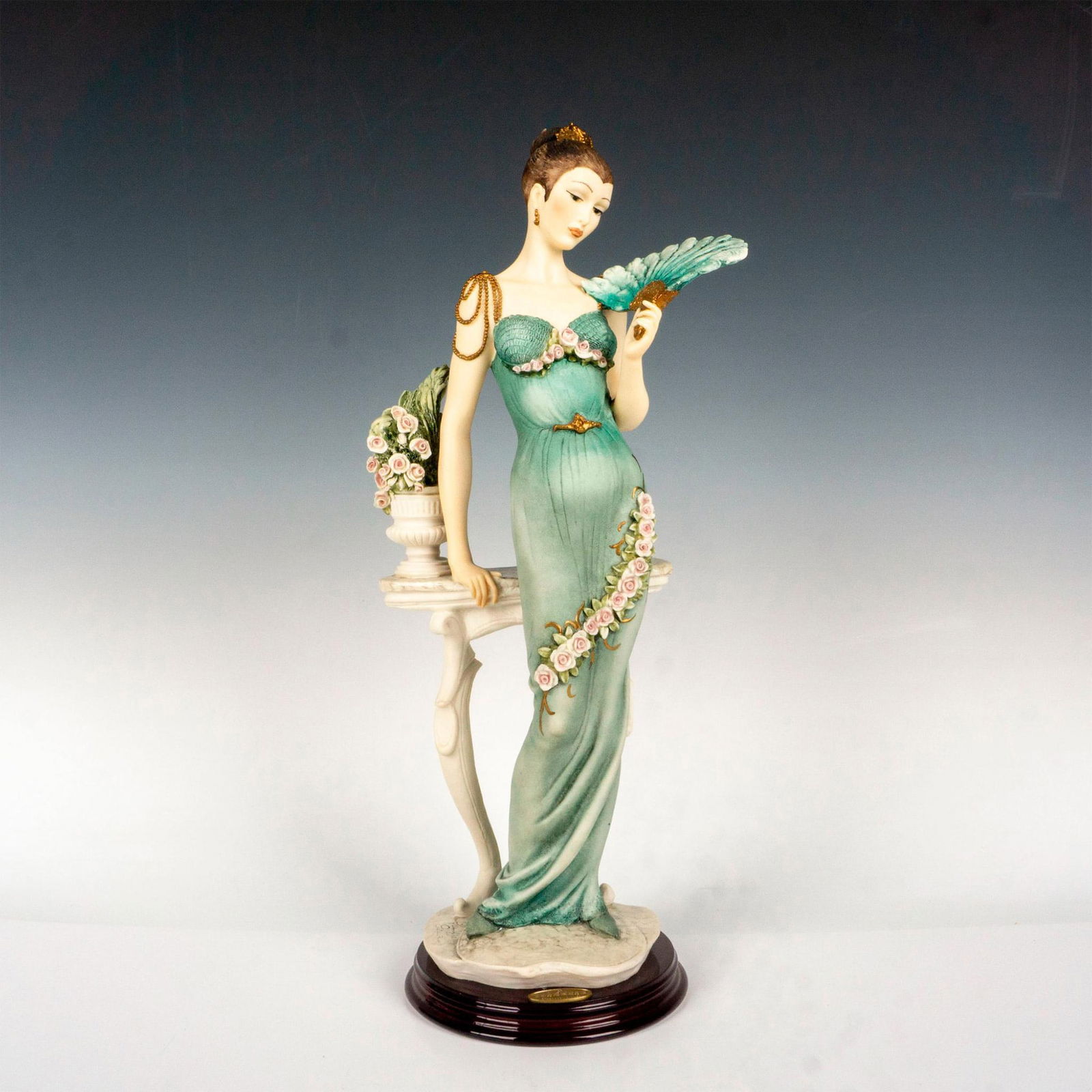 Florence Giuseppe Armani Figurine, Soiree (1 of 5)