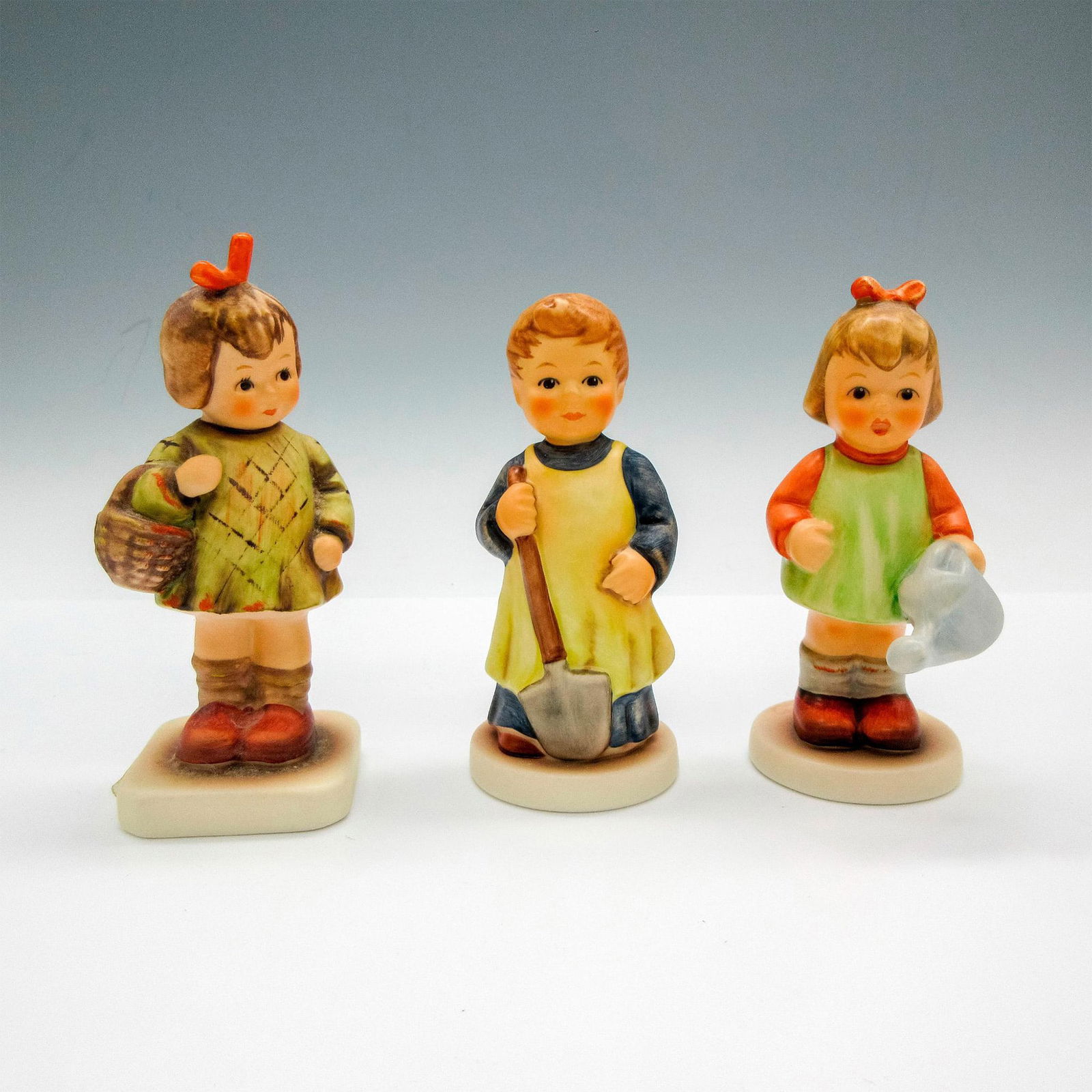 3pc Goebel Hummel Porcelain Figurines, I Brought You a Gift (1 of 3)