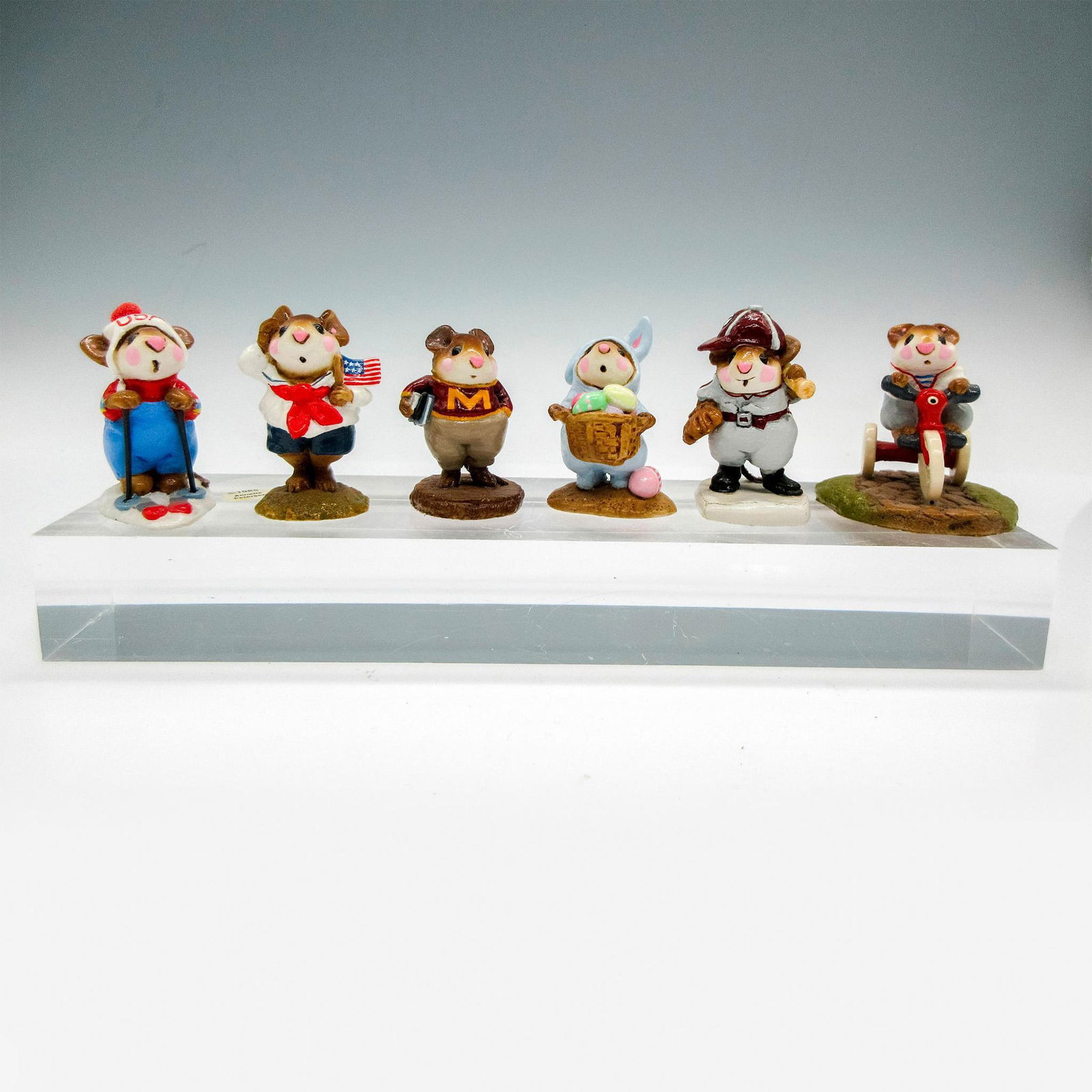 6pc Annette Petersen Miniature Figurines, Wee Forest Folk (1 of 3)