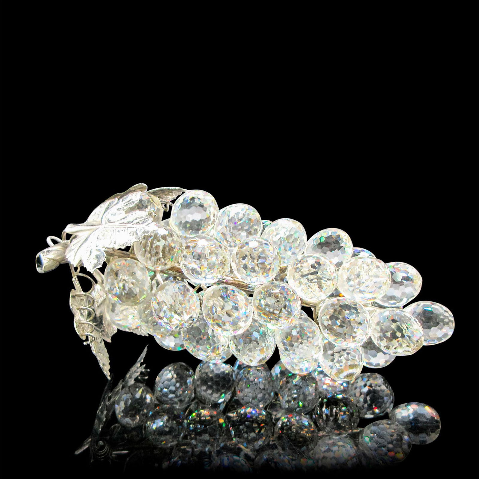 Vintage Crystal Figurine, Grape Cluster (1 of 3)