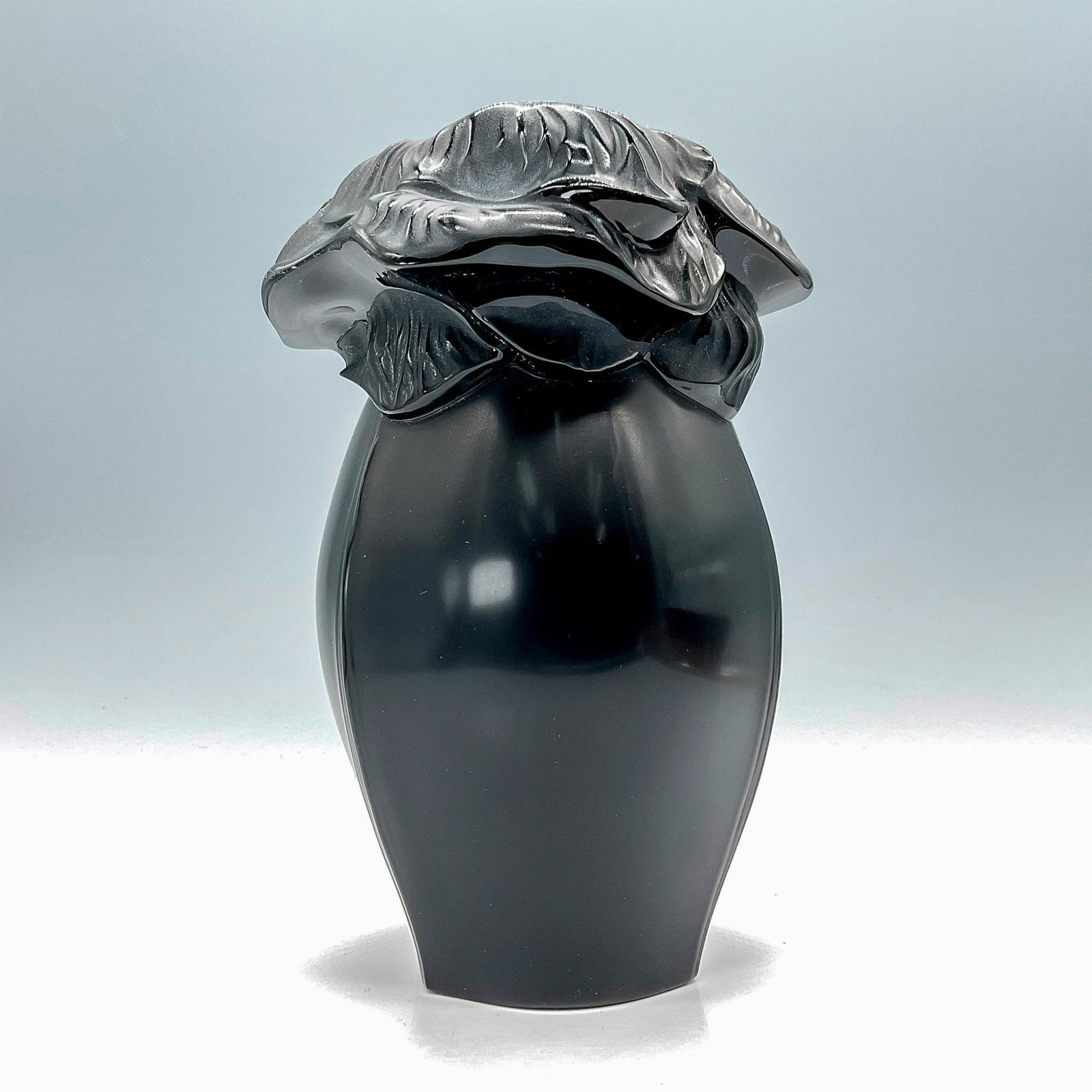 Lalique Crystal Vase, Saint Barth Noir (1 of 3)
