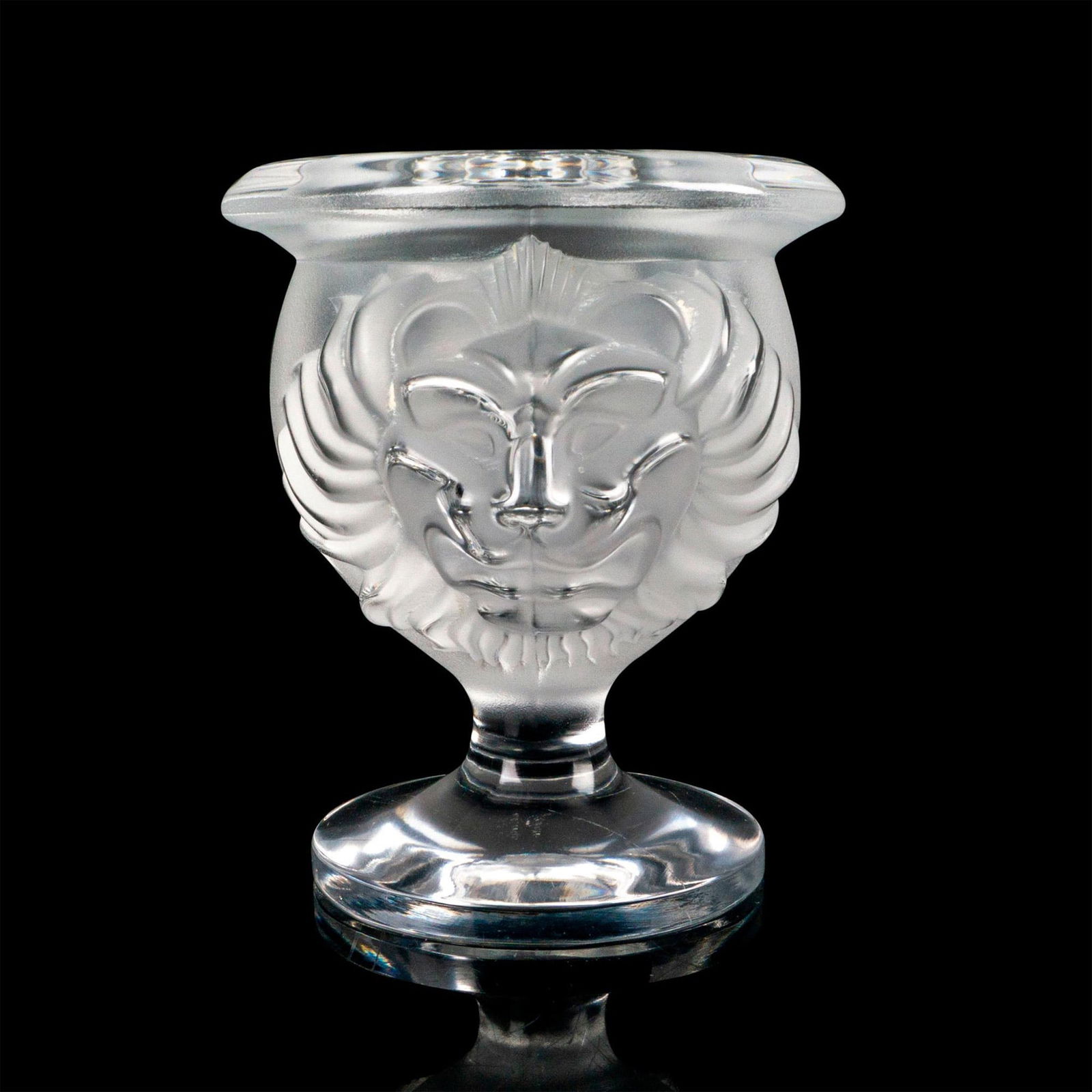 Lalique Crystal Candleholder, Tete De Lion (1 of 4)