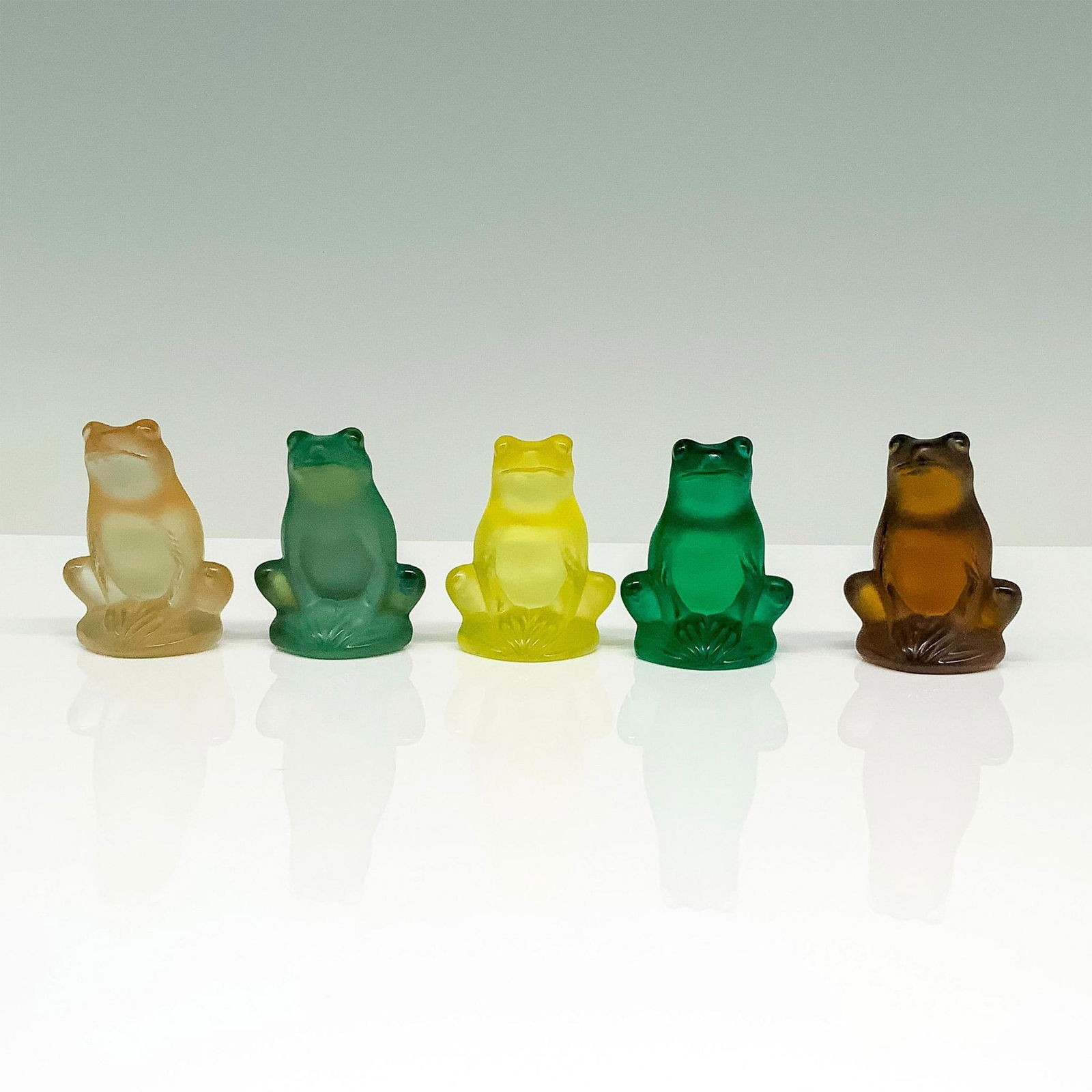 5pc Lalique Crystal Frog Figurines (1 of 3)