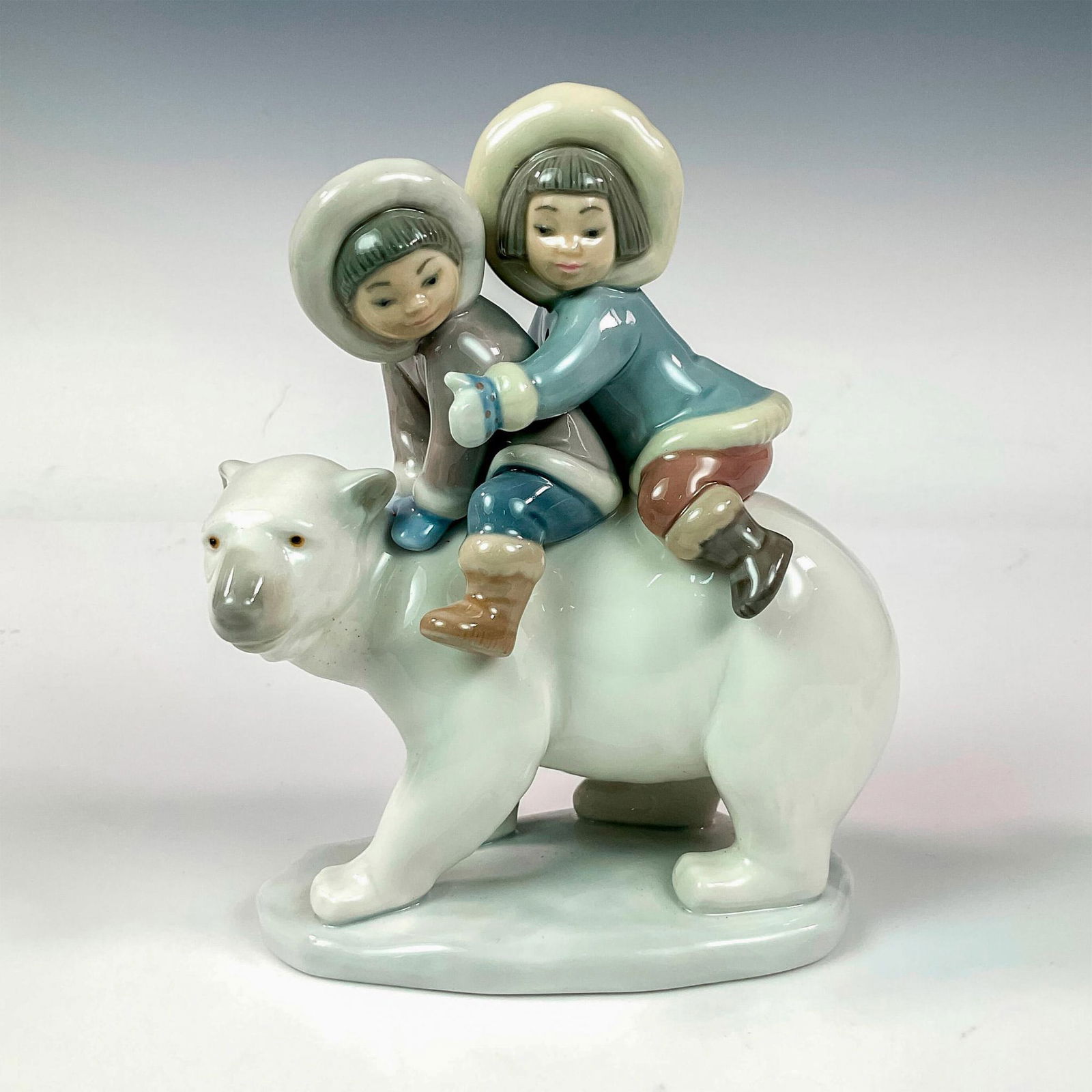 Eskimo Riders 1005353 - Lladro Porcelain Figurine (1 of 3)