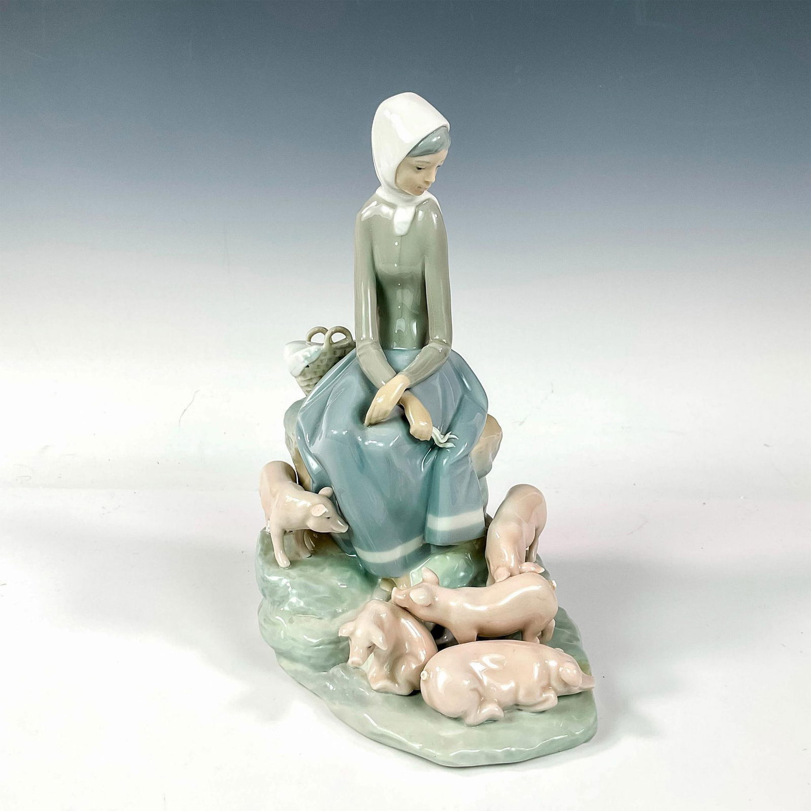 Girl With Piglets 1004572 - Lladro Porcelain Figurine (1 of 3)