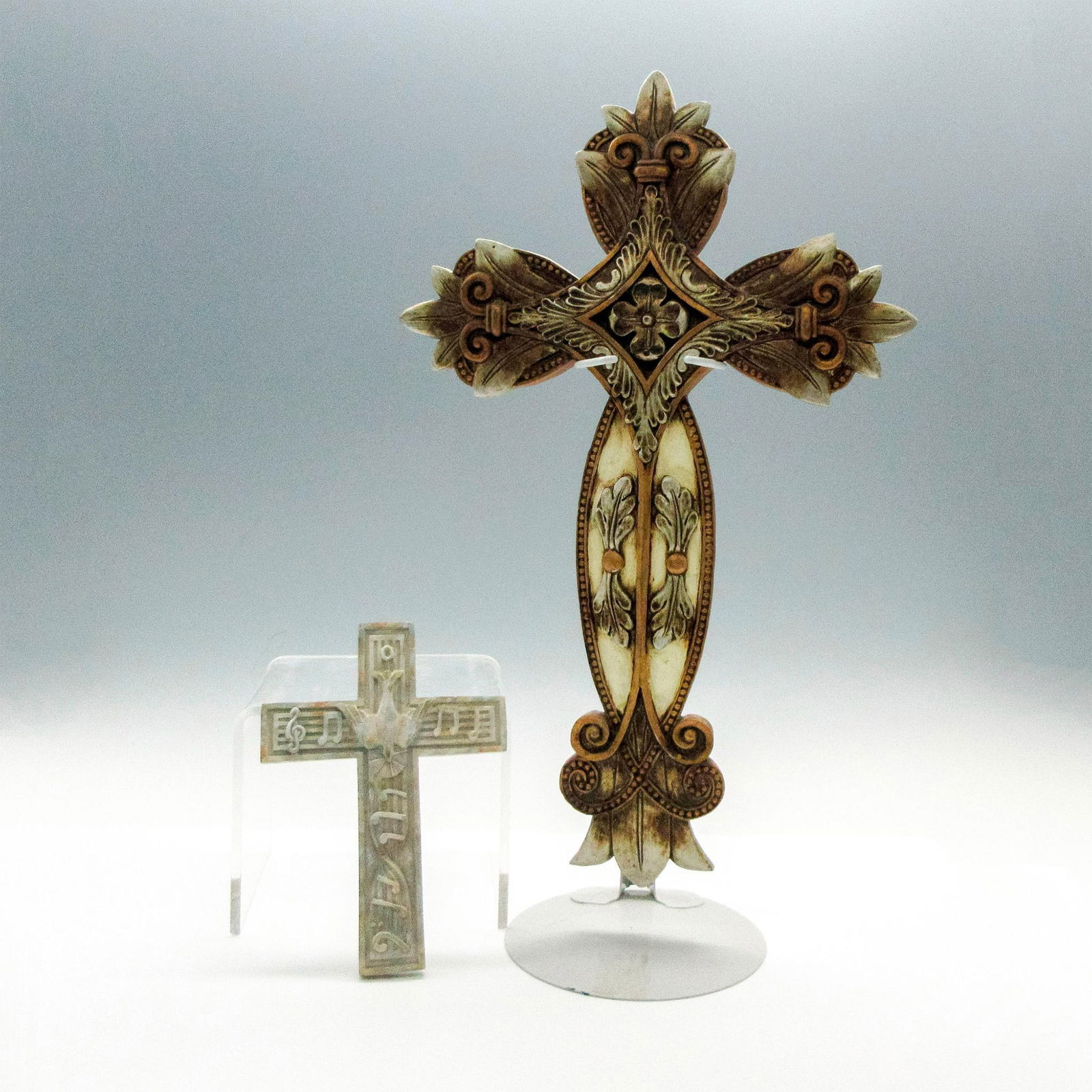 2pc Religious Ceramic and Resin Crosses (1 of 2)