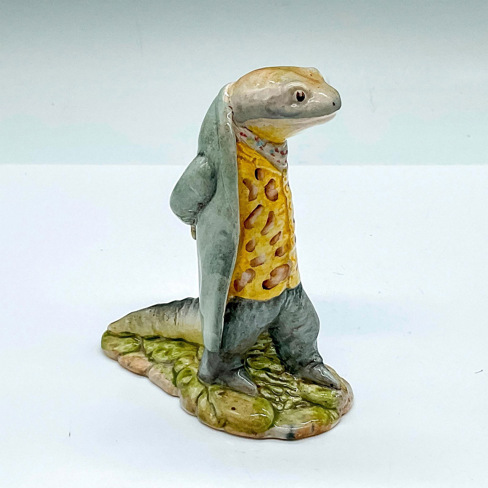 Beswick Beatrix Potter's Figurine, Sir Isaac Newton (1 of 3)