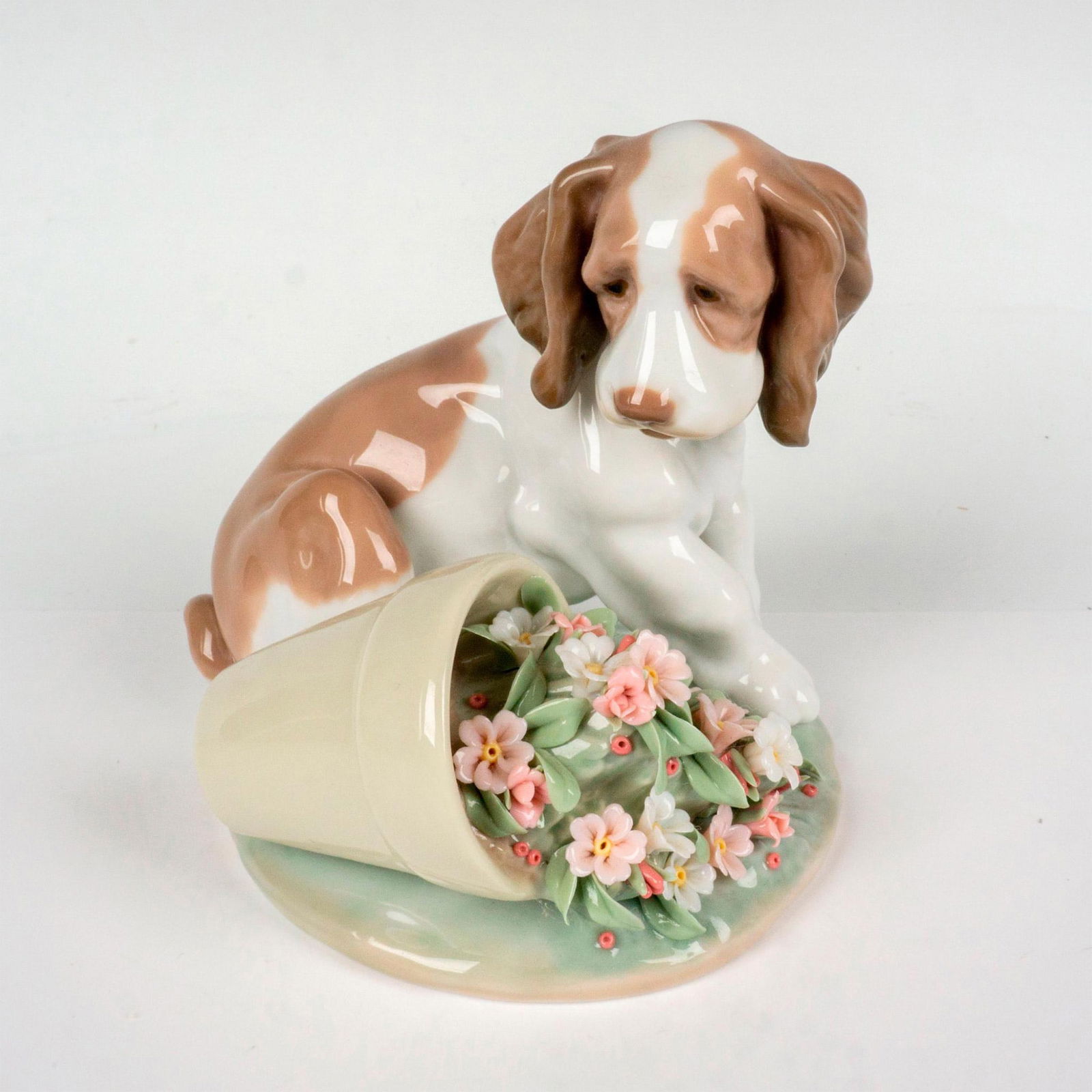 It Wasn't Me! 1007672 - Lladro Porcelain Figurine (1 of 4)