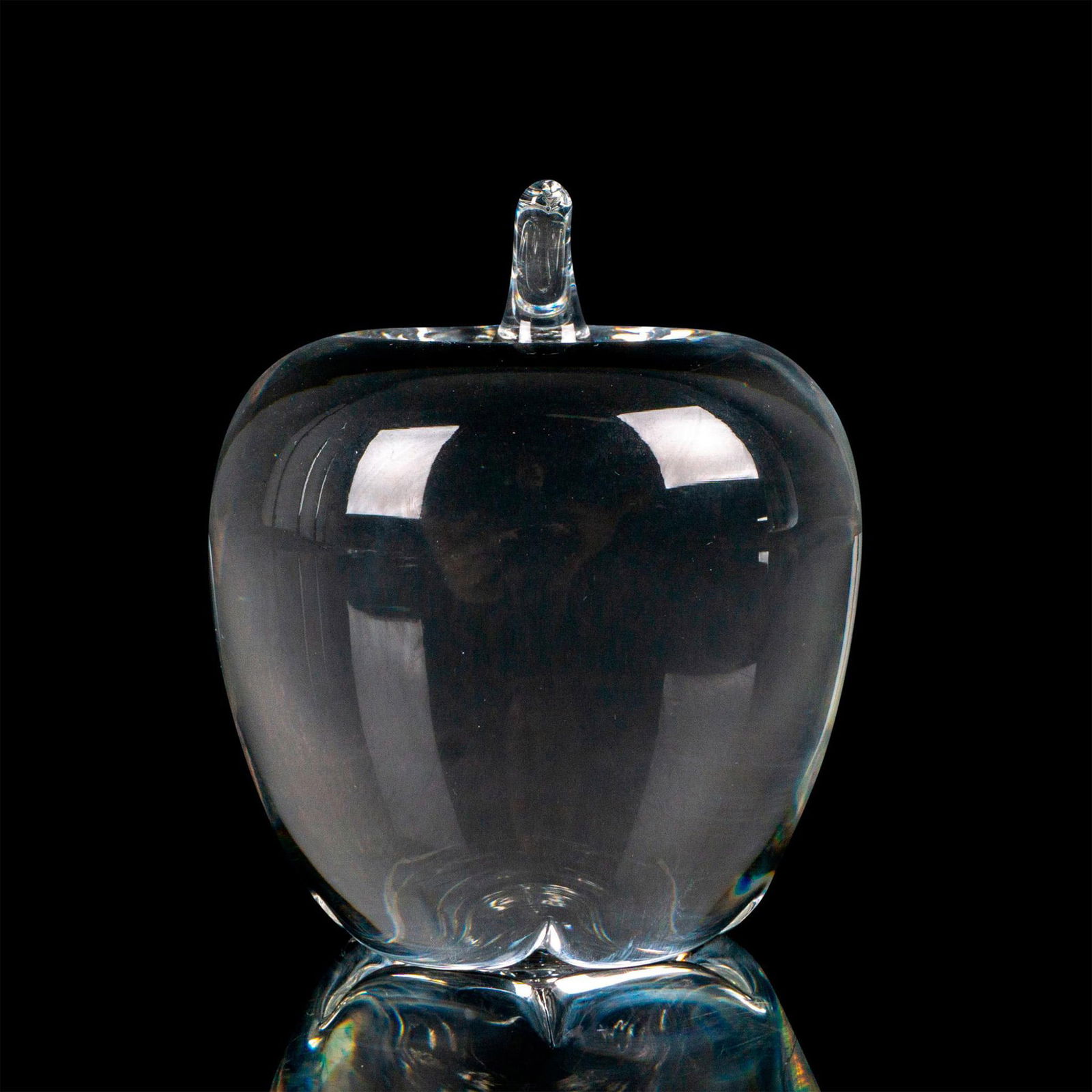 Steuben Crystal Paperweight, Apple (1 of 3)