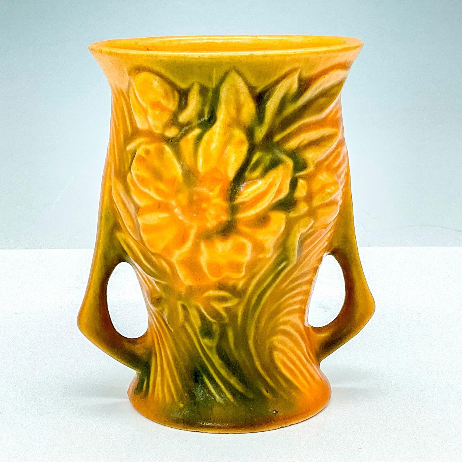 Roseville Pottery Yellow Peony Vase 57-4 (1 of 3)