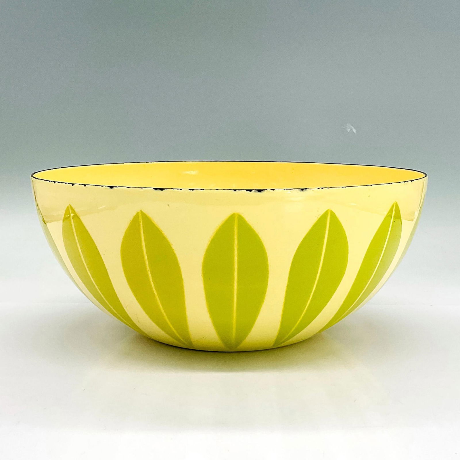 Cathrineholm Enamelware Bowl, Green Leaves on Yellow (1 of 3)