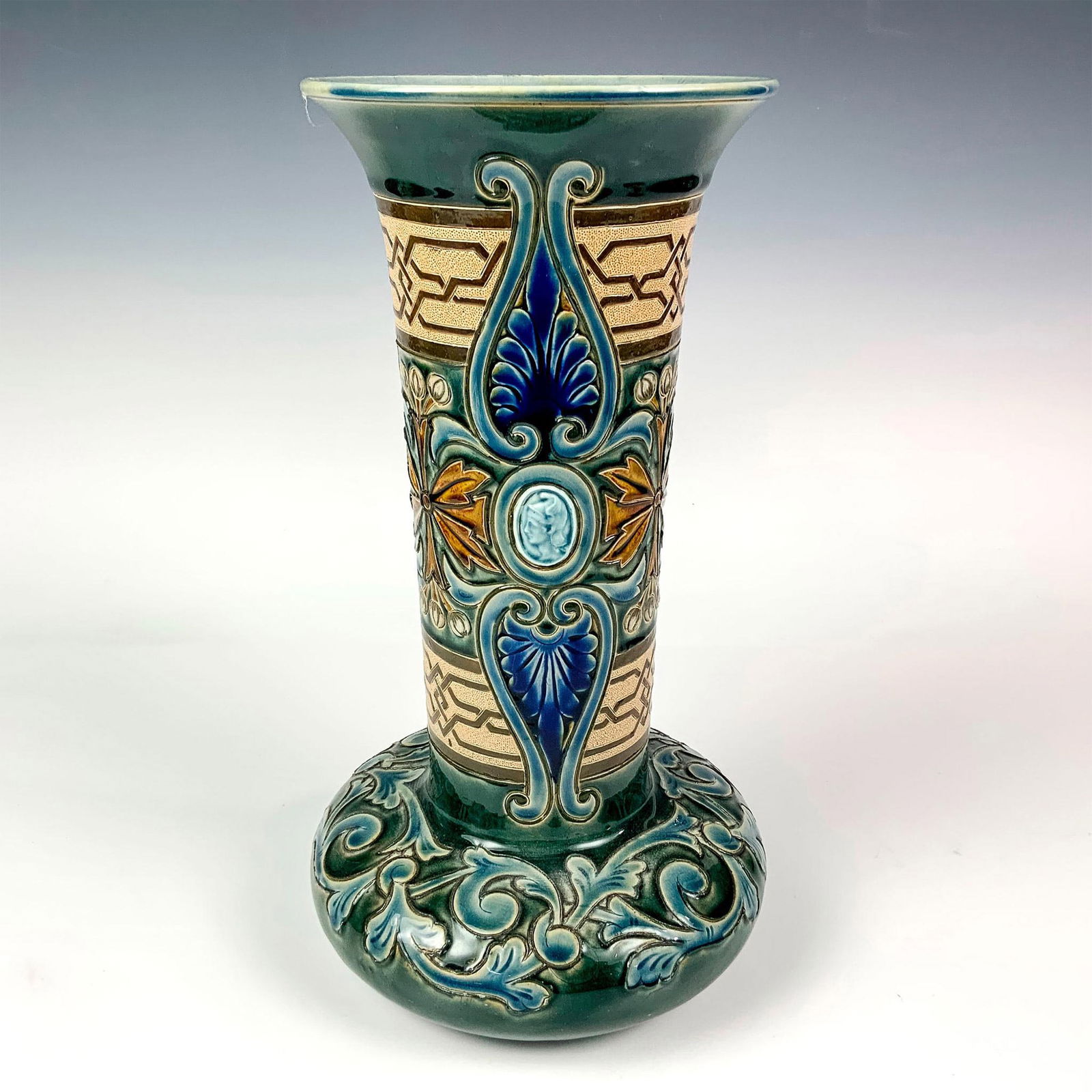 Impressive Doulton Lambeth King Art Pottery Vase by Eliza Simmance (1 of 5)