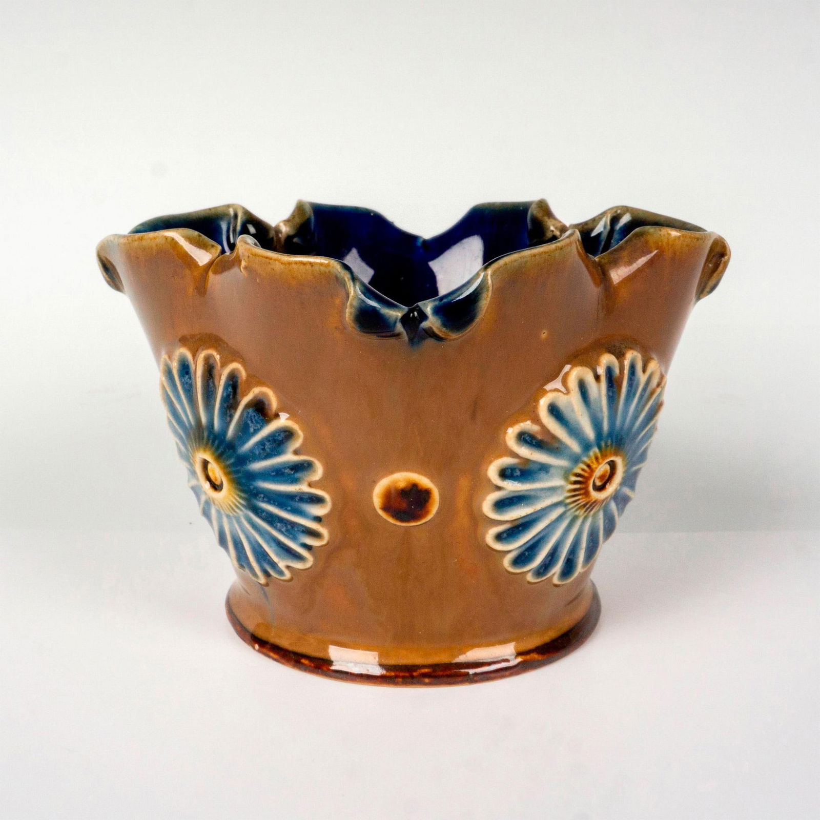 Doulton Lambeth Stoneware Vase (1 of 3)