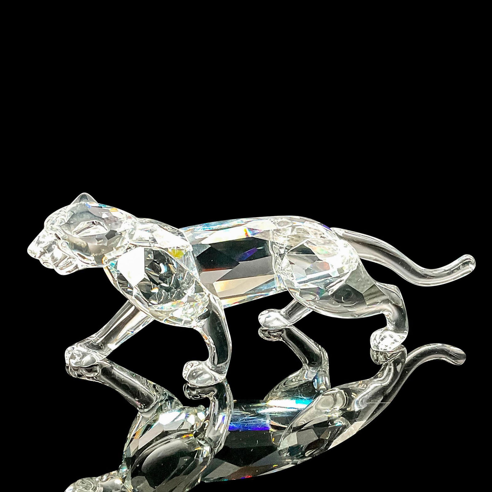 Swarovski Crystal Figurine Leopard (1 of 3)