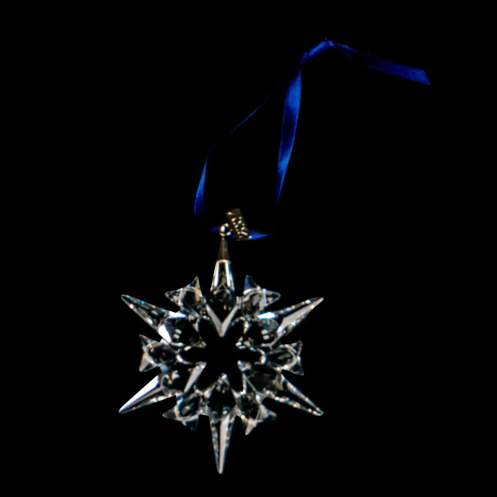 Swarovski Crystal Christmas Ornament, Snowflake 2007 (1 of 3)
