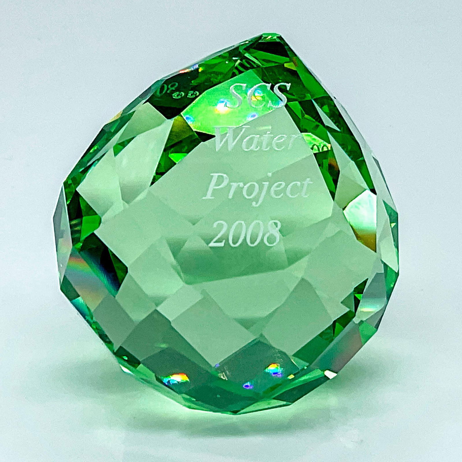 Swarovski SCS Crystal Paperweight Water Project (1 of 3)
