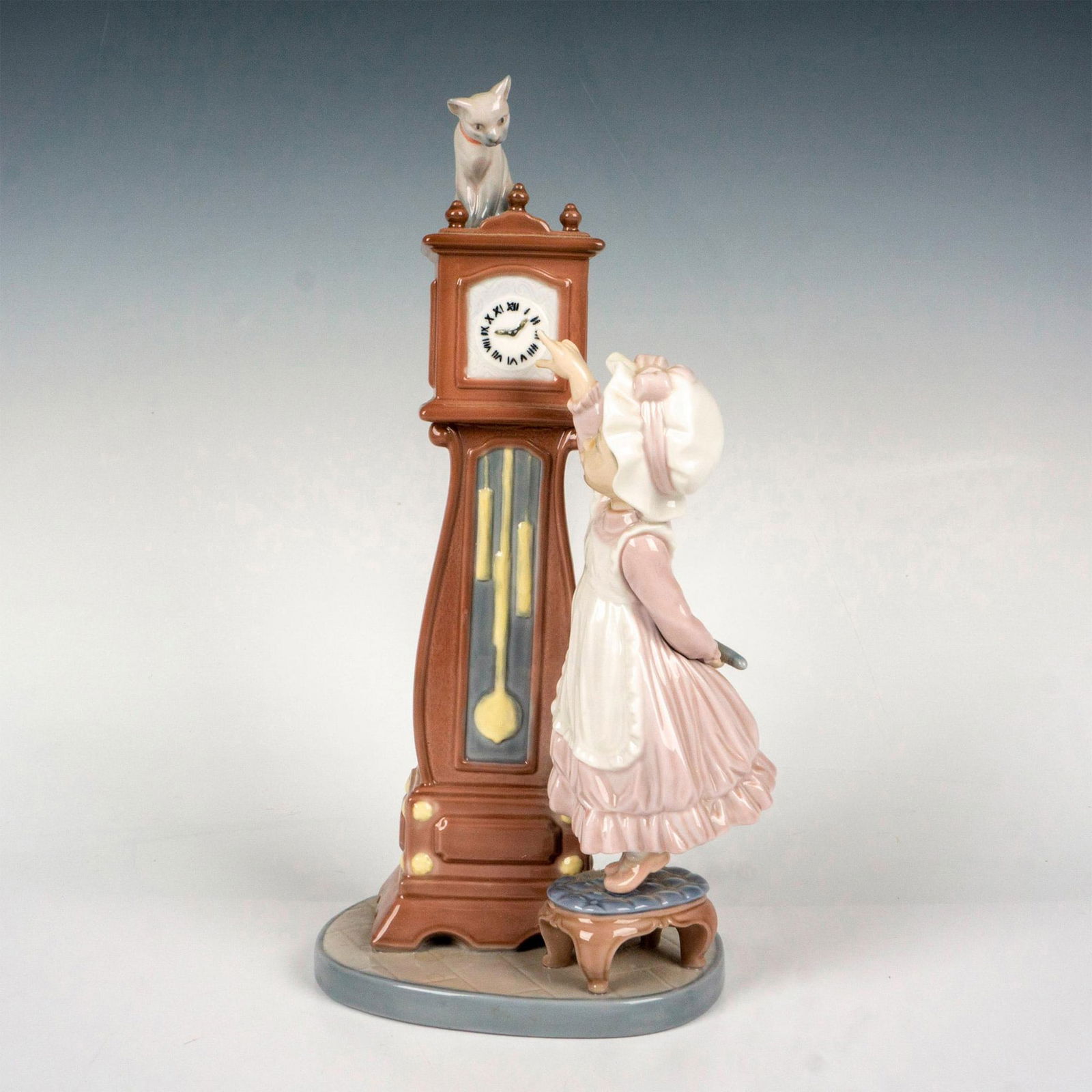 Bedtime 1005347 - Lladro Porcelain Figurine (1 of 3)