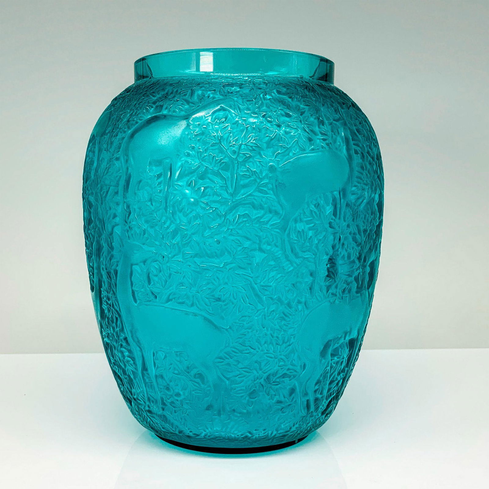 Lalique Blue Crystal Biches Vase (1 of 3)