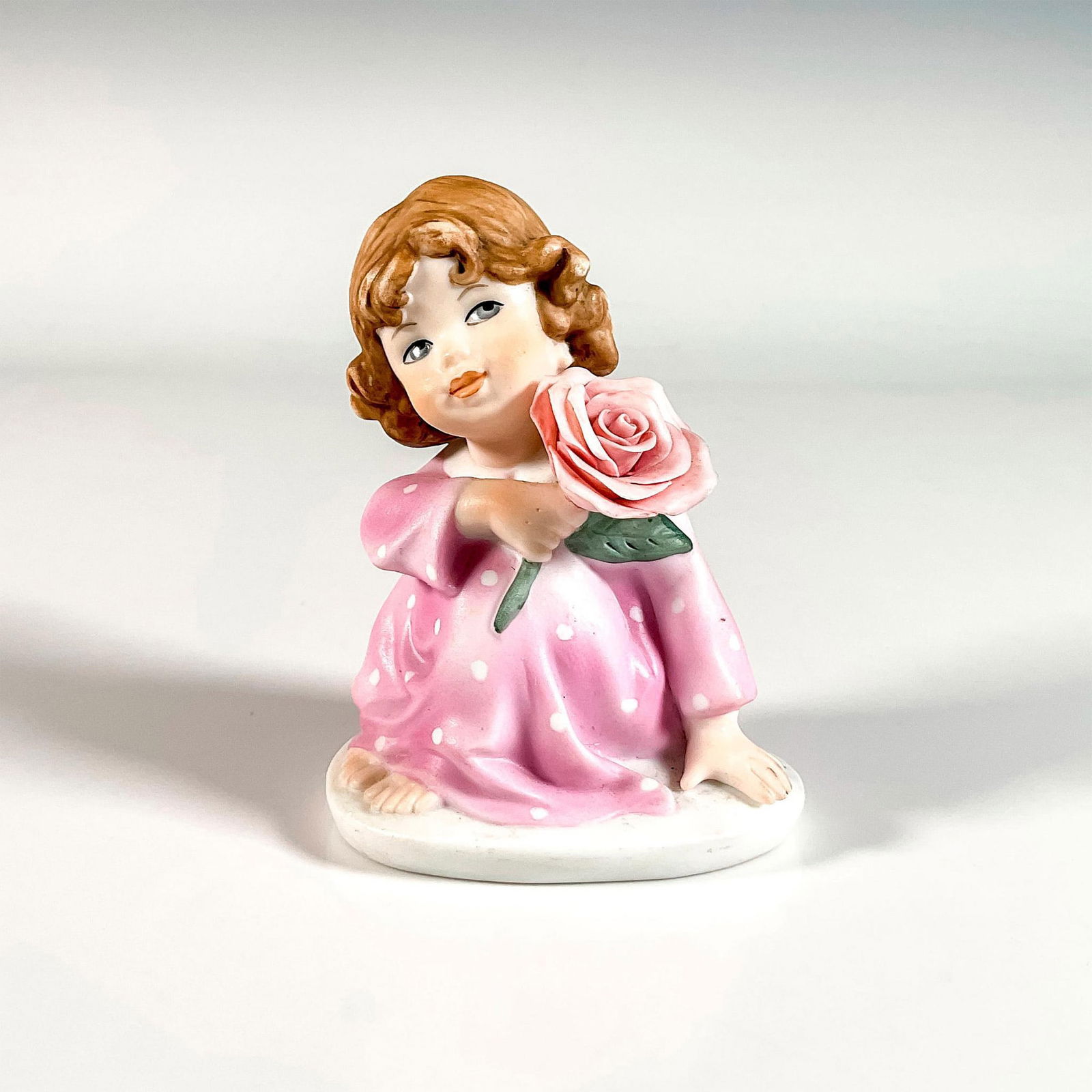 Florence Giuseppe Armani Figurine, Sitting Girl with Rose (1 of 3)