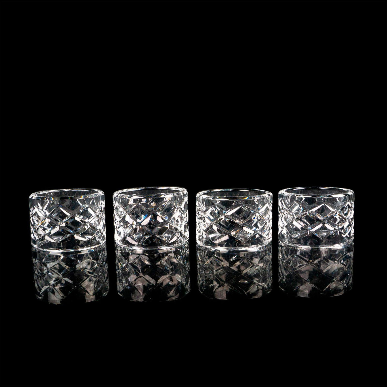 Set of 4 Lenox Glass Napkin Rings, Mystic (1 of 3)