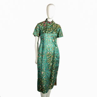 Lo Kai Fook Traditional Chinese Silk Dress: Beautiful silk dress with delicate florals, baskets and leaf design throughout. Colored in aqua with blue, pink and gold. Pink embroidered button closures. Side zipper closure. Shoulder width 16". Len