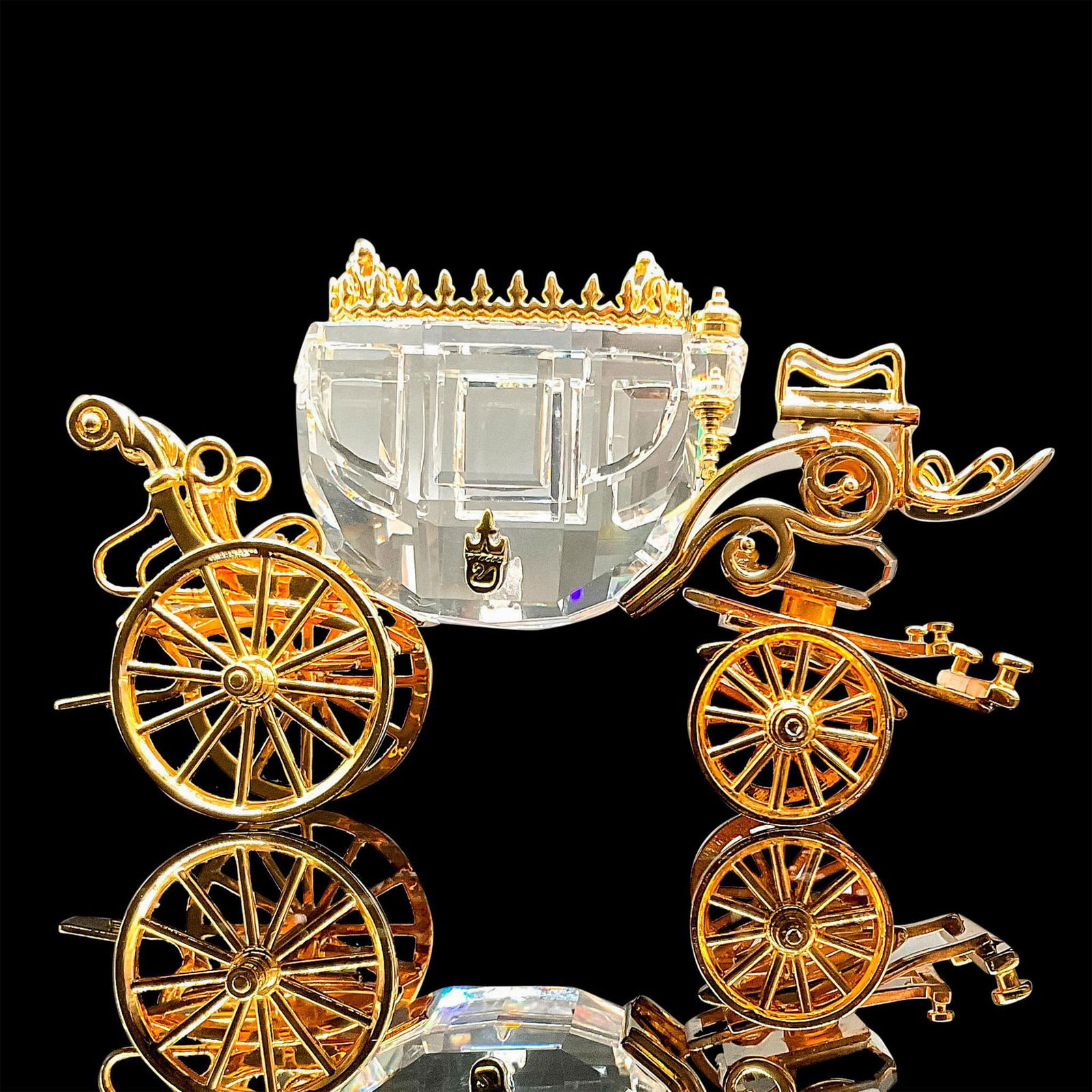 Swarovski Crystal Memories Figurine, Carriage (1 of 5)