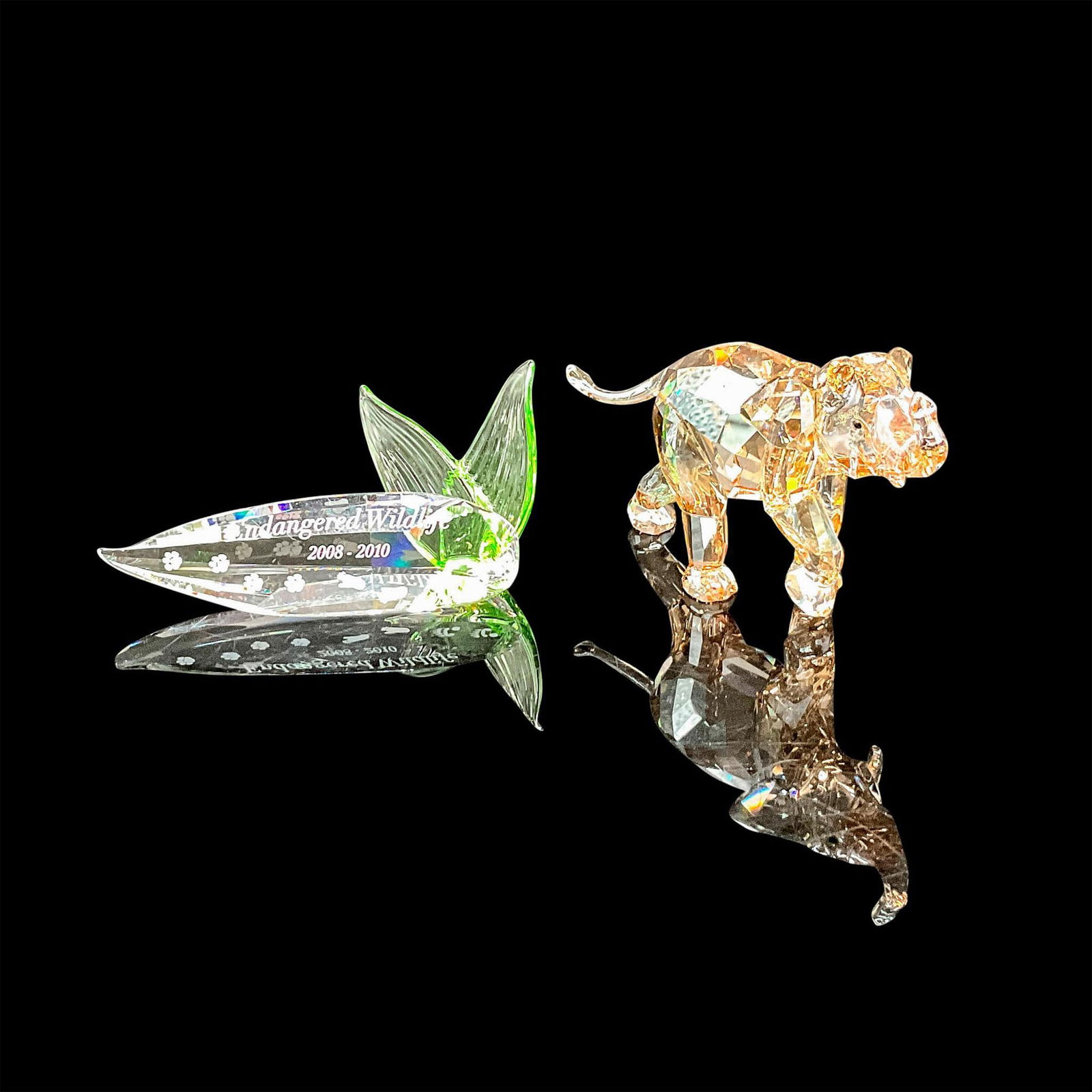 2pc Swarovski Crystal Figurine, Young Elephant + Plaque (1 of 4)