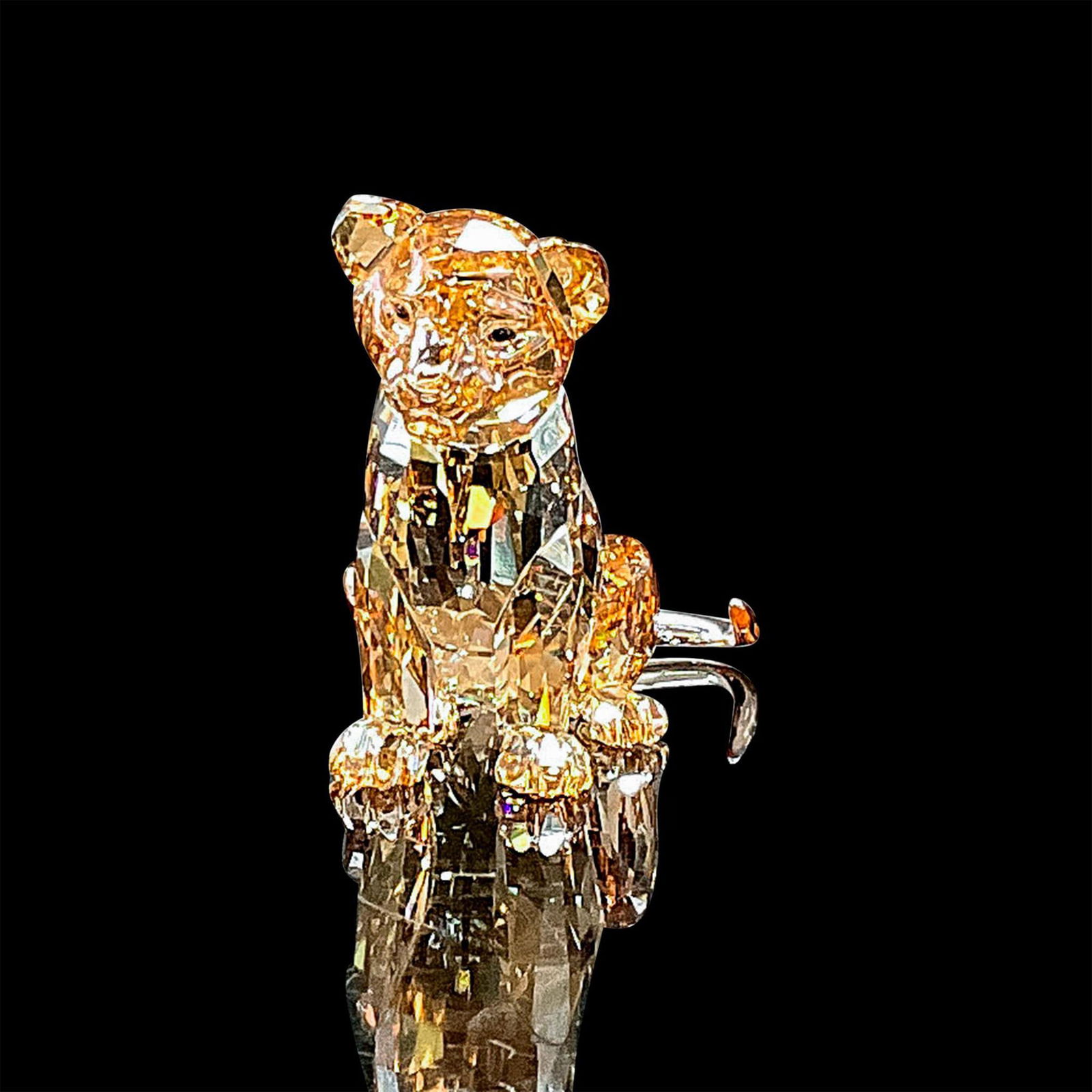 Swarovski SCS Crystal Figurine, Lion Cub Brown (1 of 4)