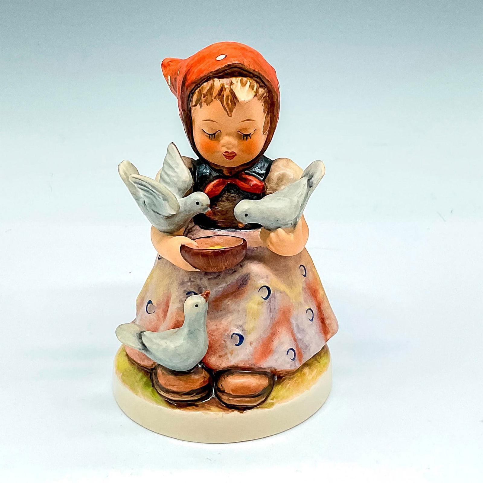 Goebel Hummel Porcelain Figurine, Cinderella (1 of 4)
