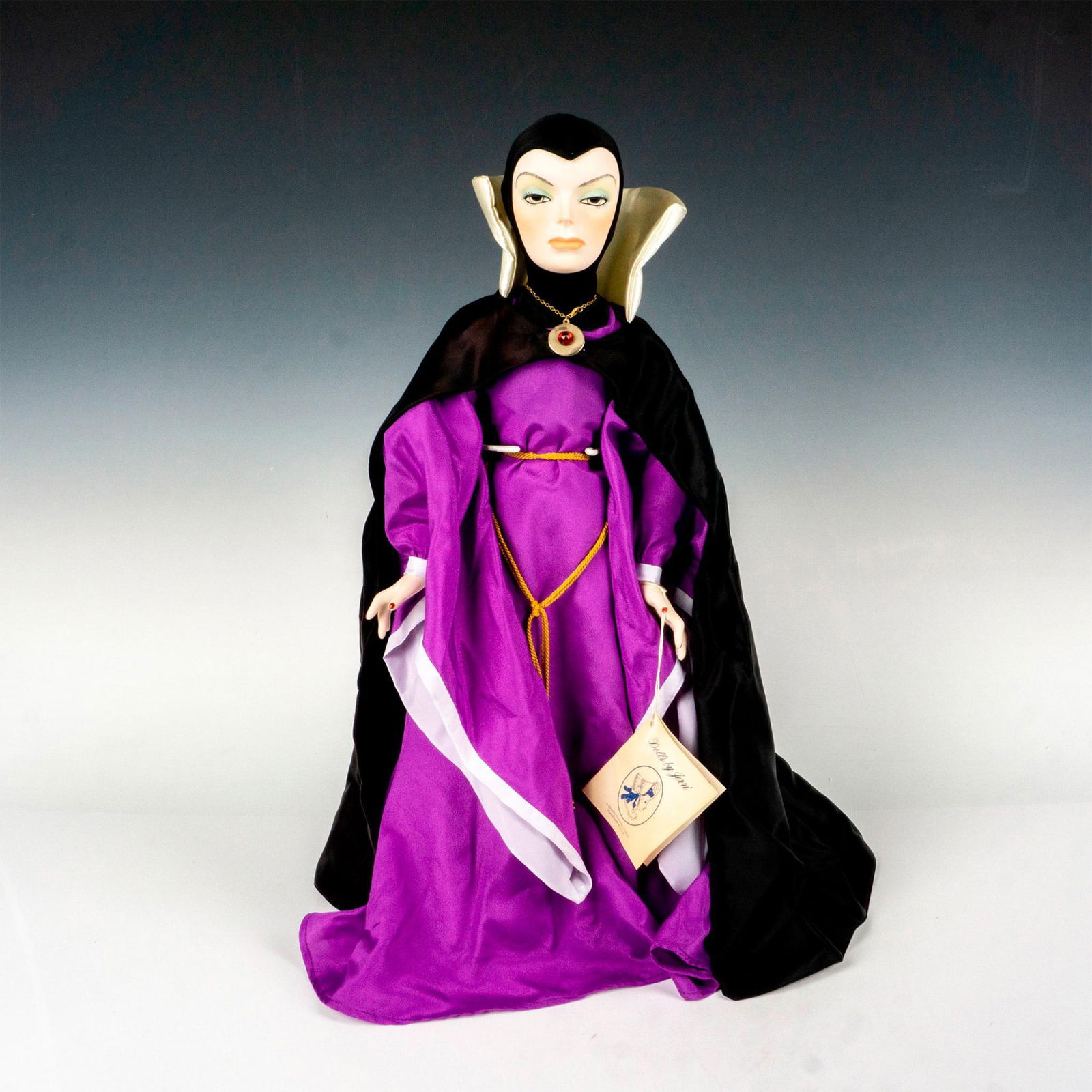 Dolls By Jerri Disney Collectible Doll, Queen (1 of 3)