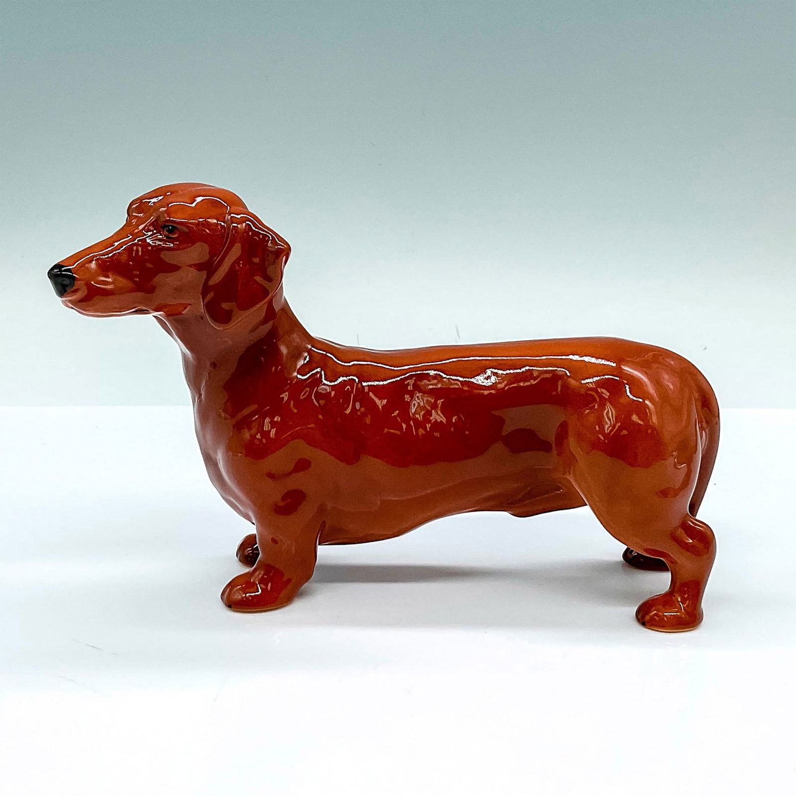 Dachshund Standing DA116 - Royal Doulton Animal Figure (1 of 4)