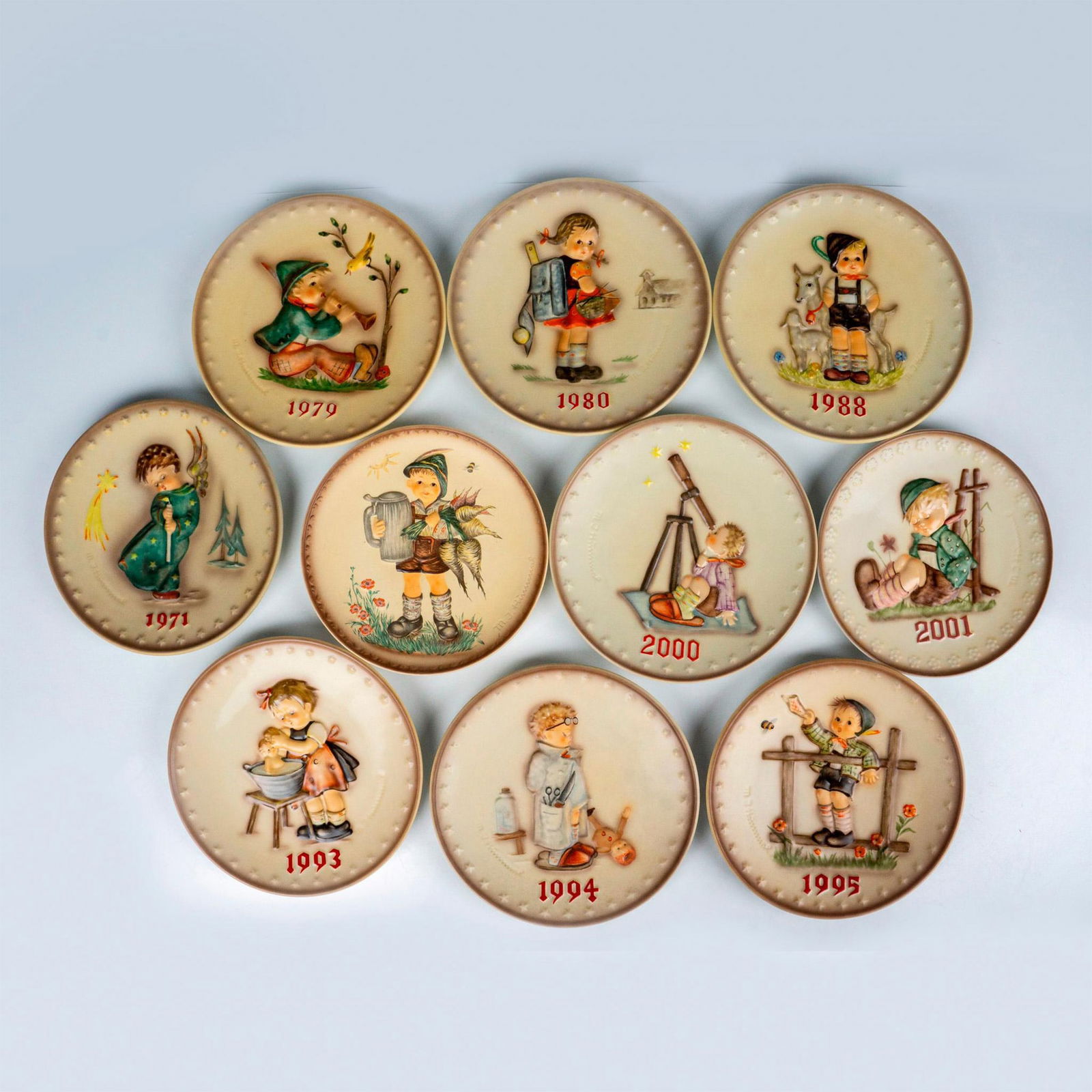 10pc Goebel Hummel Collectible Plates (1 of 2)